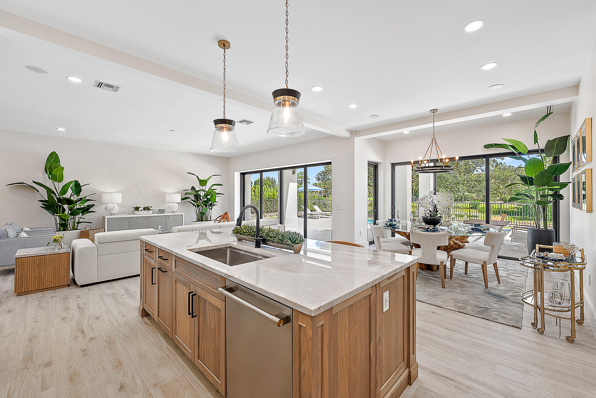 325 Fairway, Tequesta FL 33469