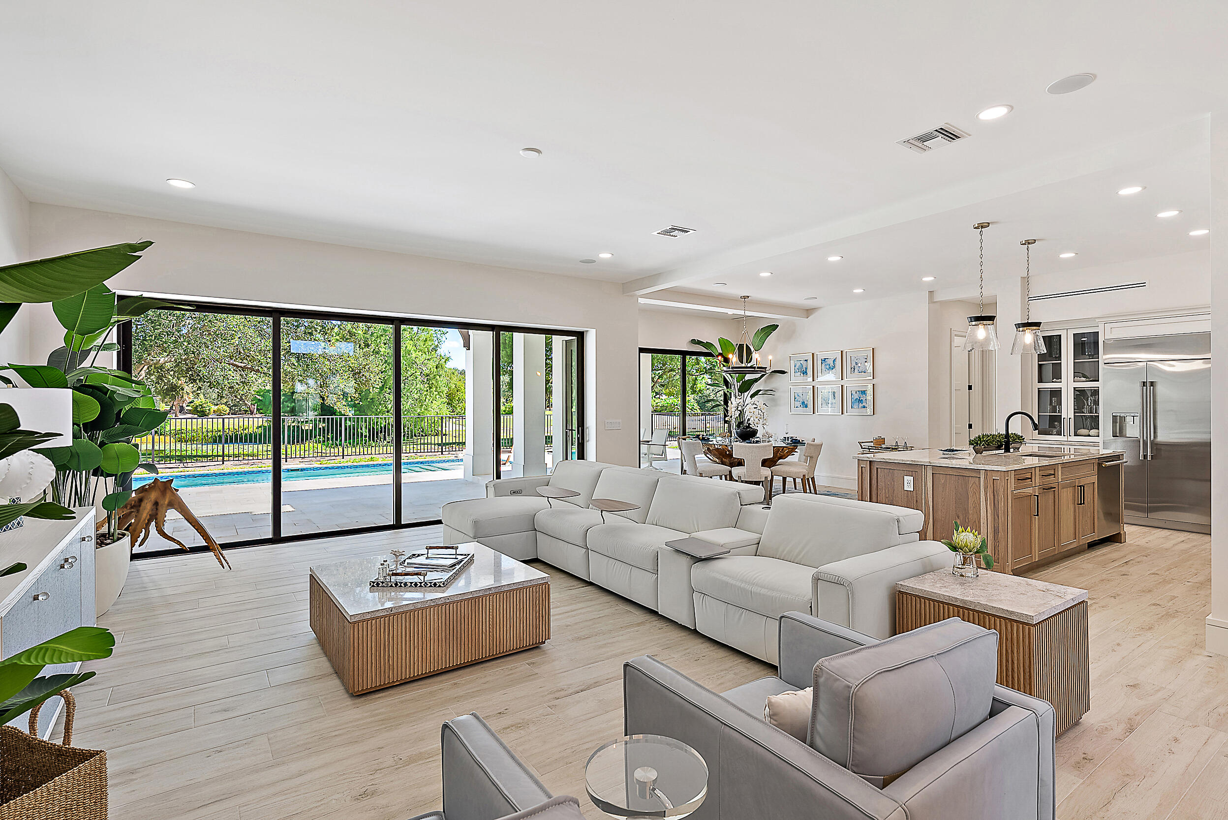 325 Fairway, Tequesta FL 33469