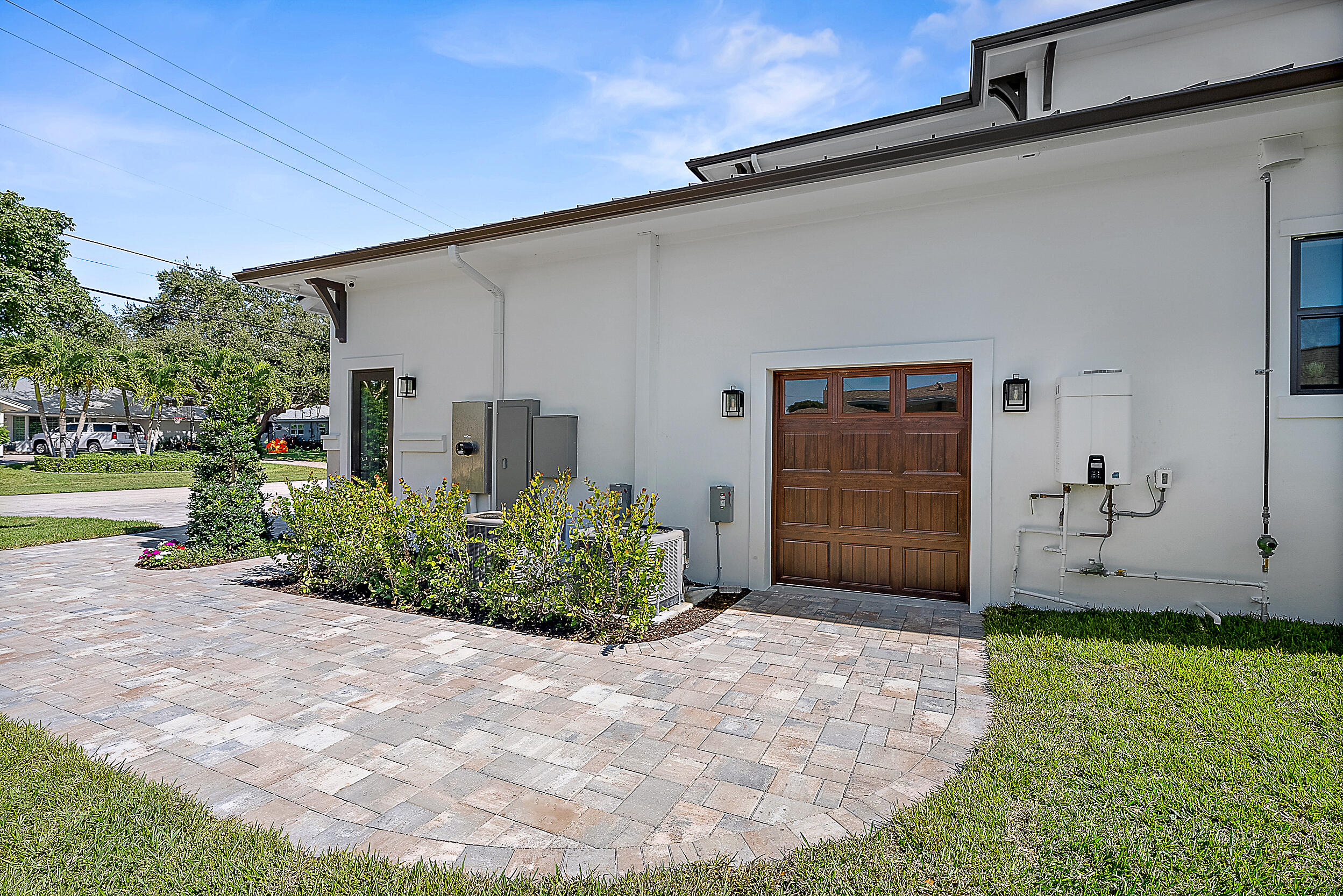 325 Fairway, Tequesta FL 33469