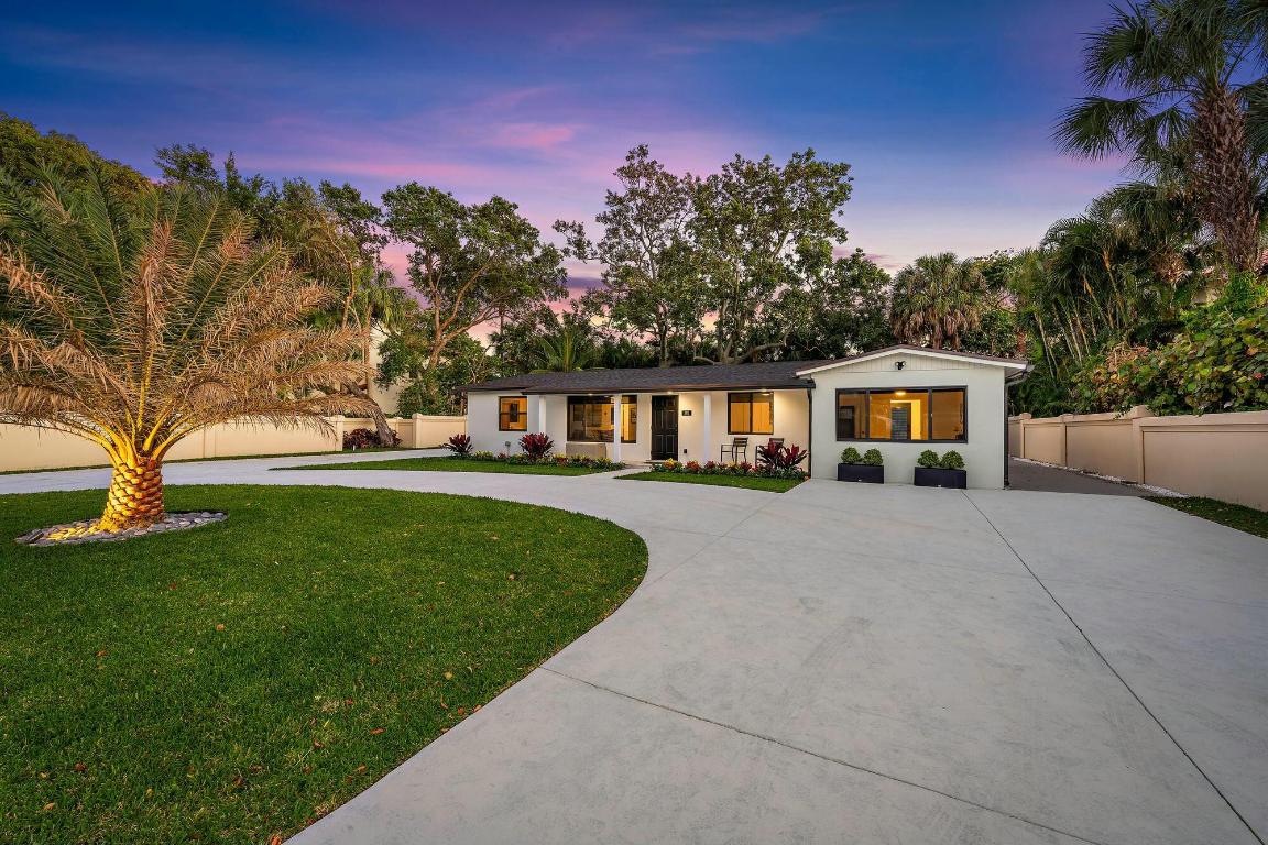 2312 Idlewild, Palm Beach Gardens FL 33410