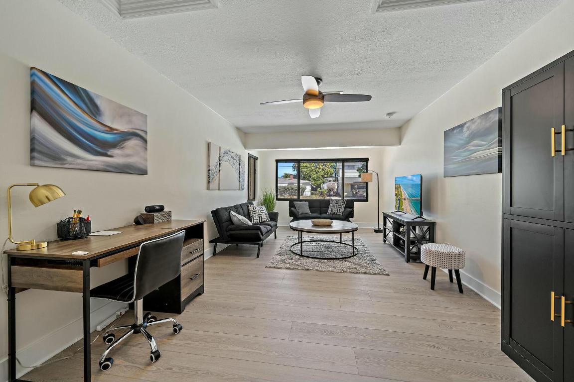 2312 Idlewild, Palm Beach Gardens FL 33410