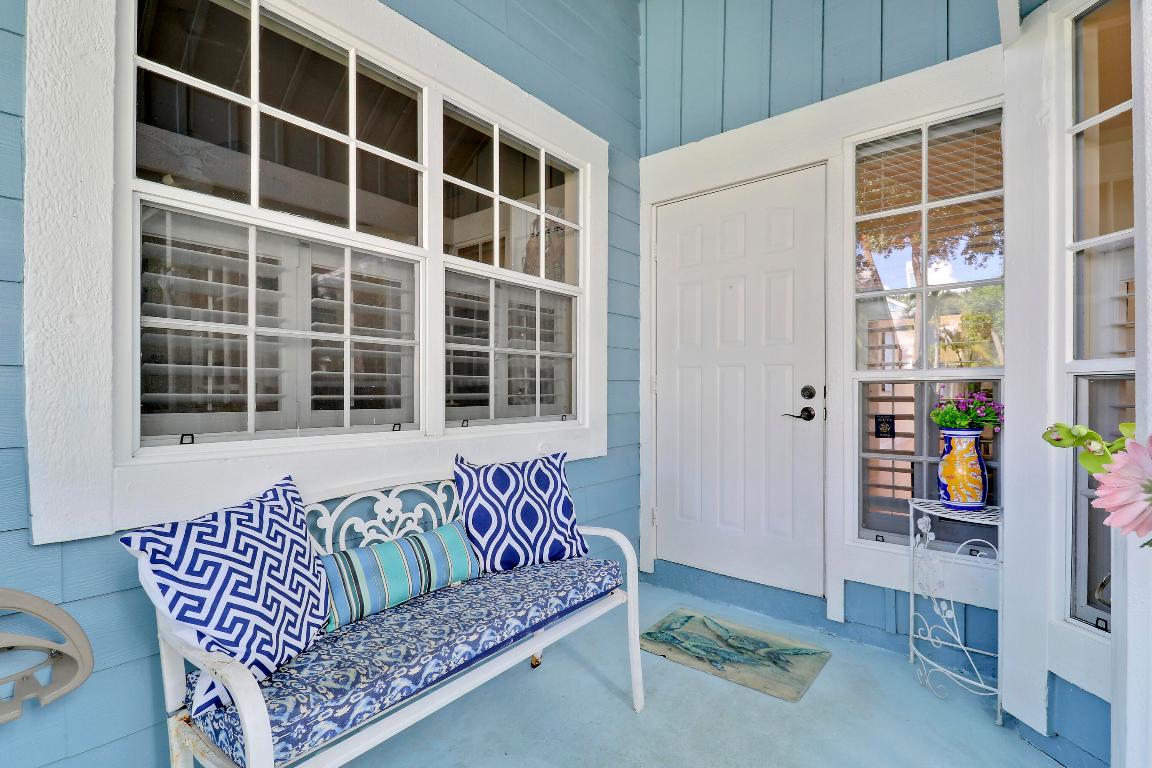 213 Ocean Dunes, Jupiter FL 33477