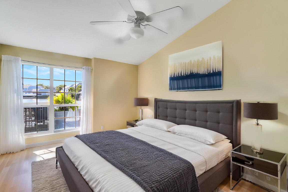 213 Ocean Dunes, Jupiter FL 33477