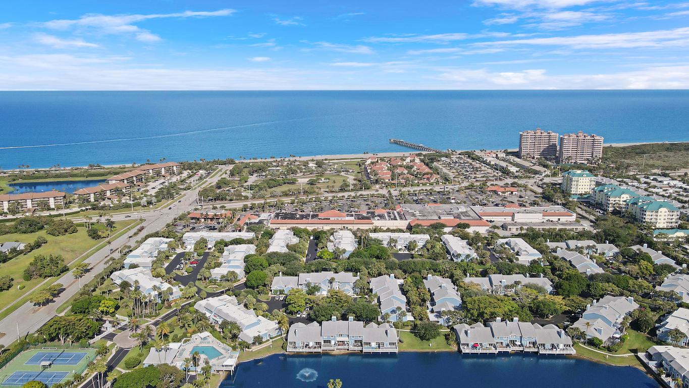 213 Ocean Dunes, Jupiter FL 33477
