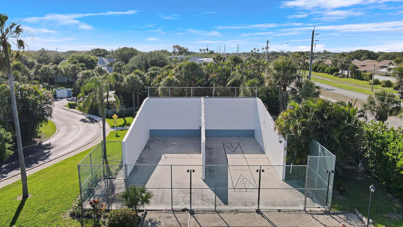 213 Ocean Dunes, Jupiter FL 33477
