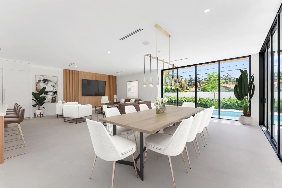 880 NE 3rd, Boca Raton FL 33432