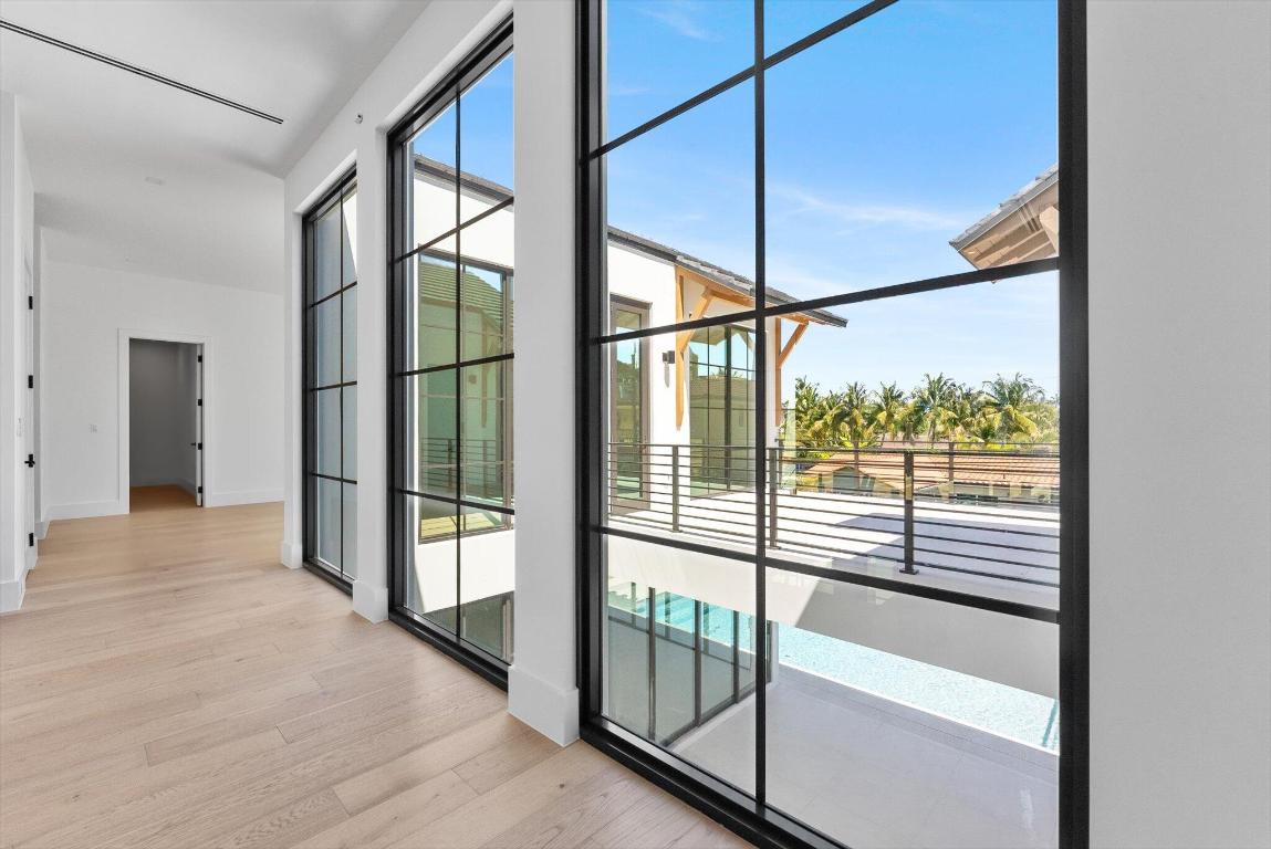 880 NE 3rd, Boca Raton FL 33432