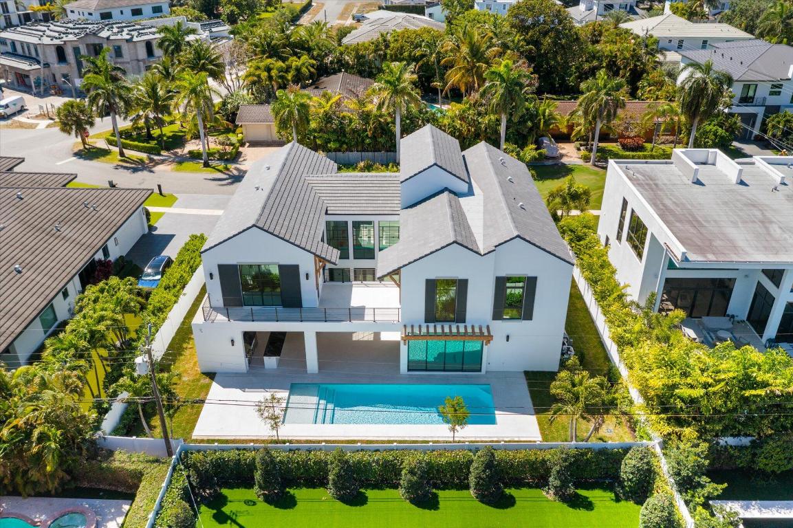 880 NE 3rd, Boca Raton FL 33432