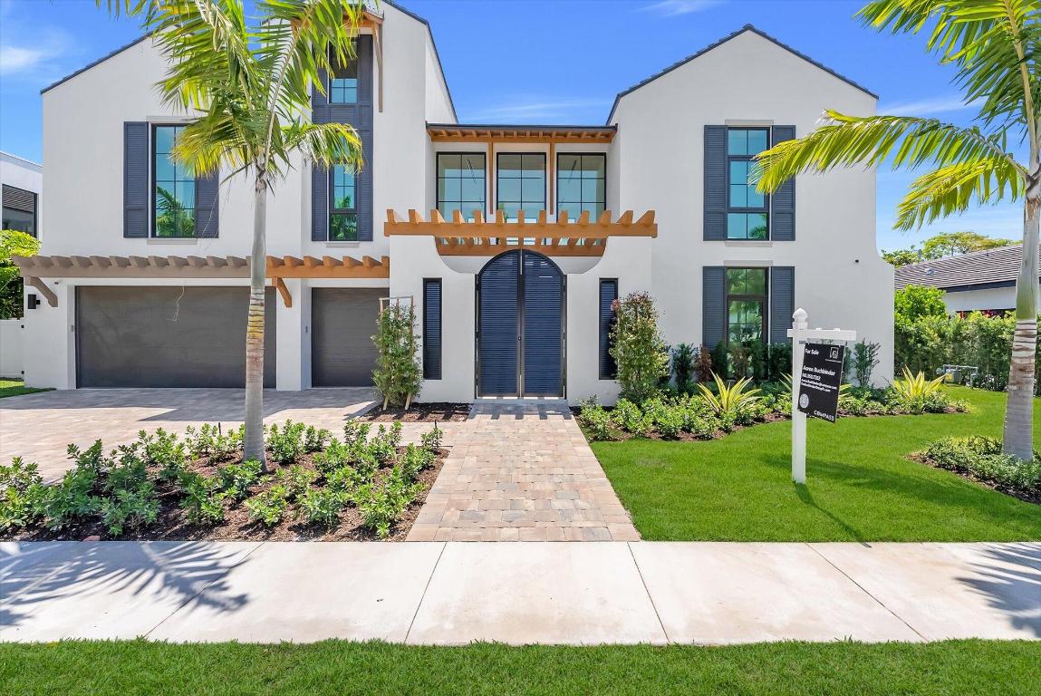 880 NE 3rd, Boca Raton FL 33432