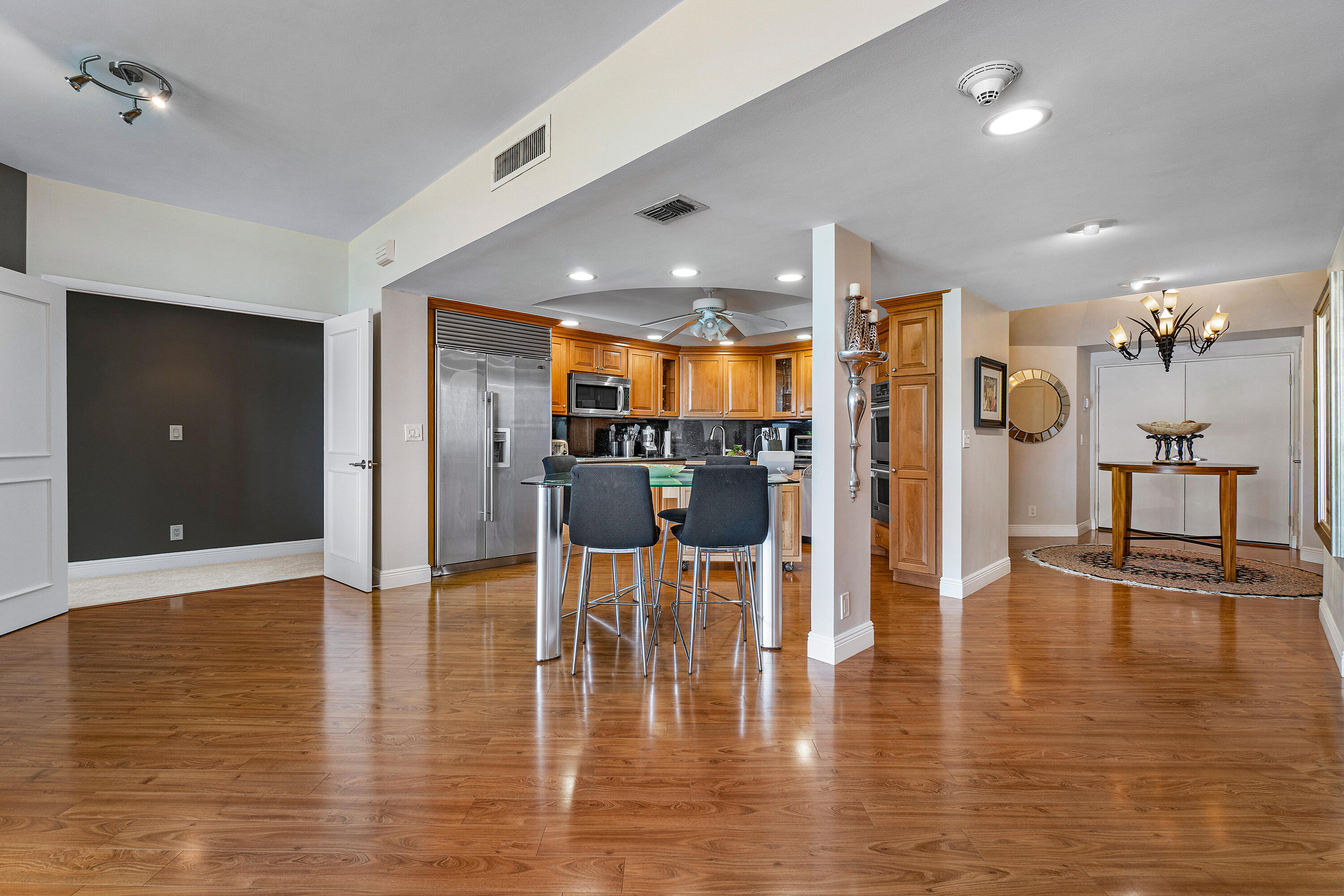 2000 S Ocean #208n, Palm Beach FL 33480