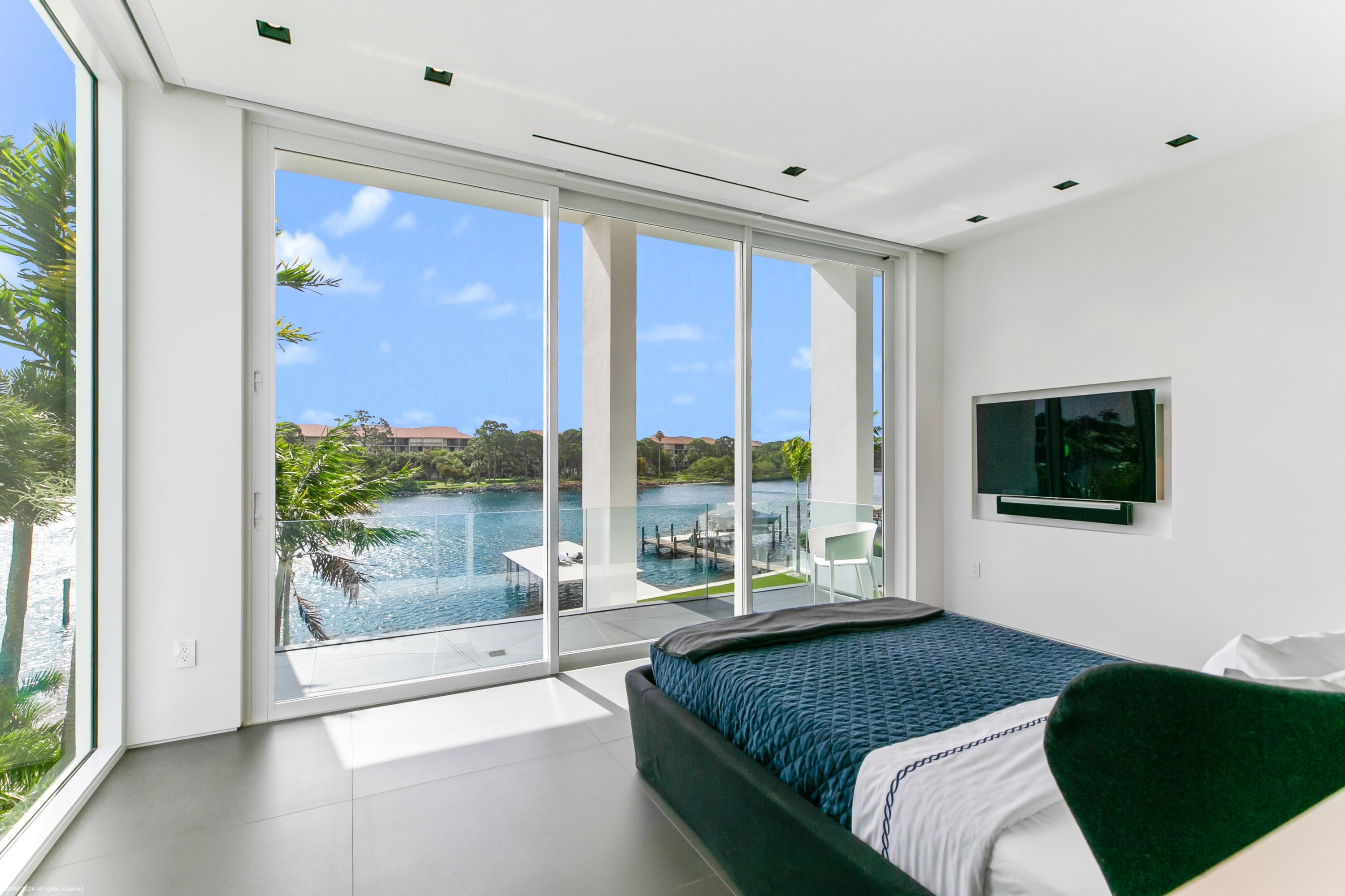 14844 Palmwood, Palm Beach Gardens FL 33410