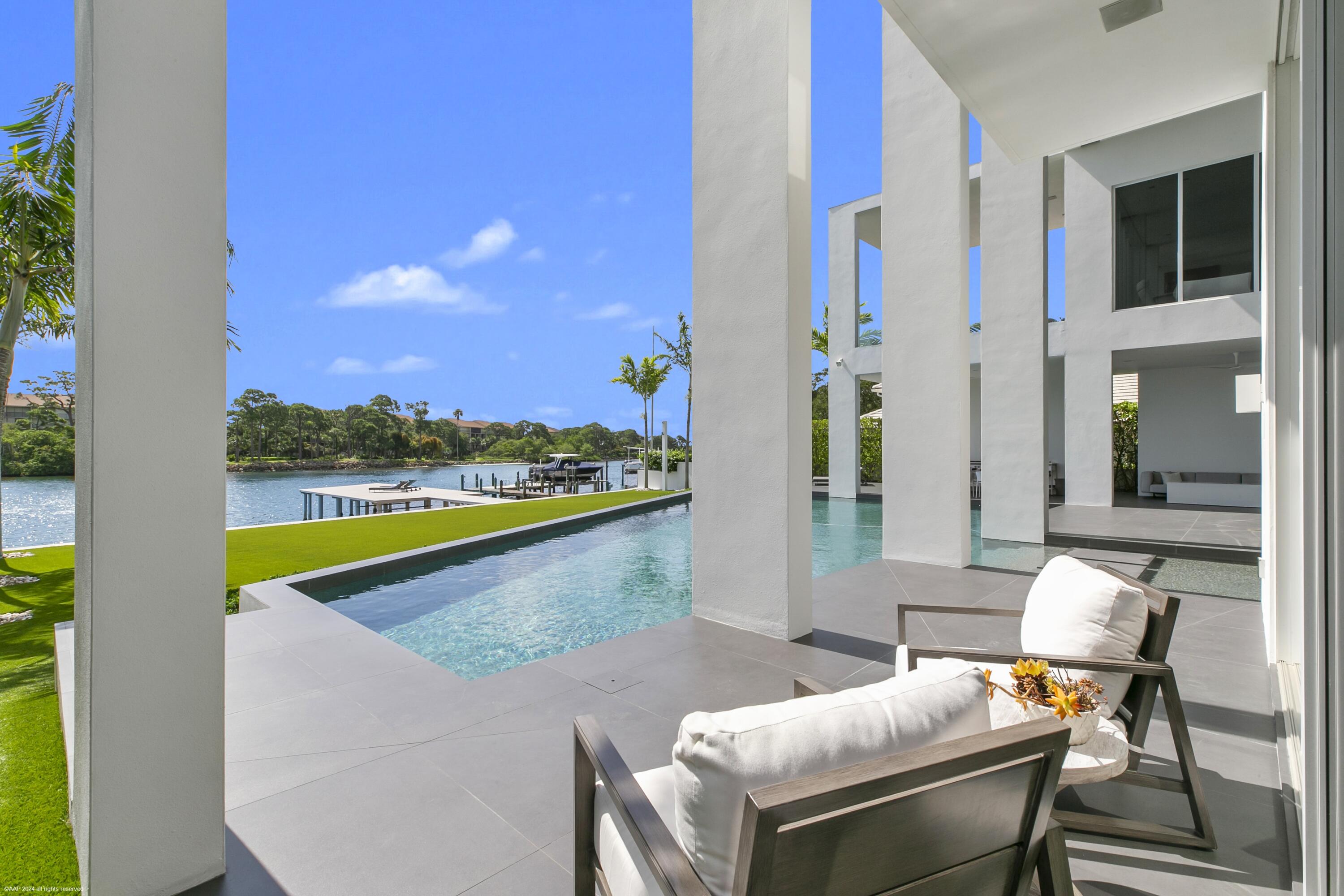 14844 Palmwood, Palm Beach Gardens FL 33410
