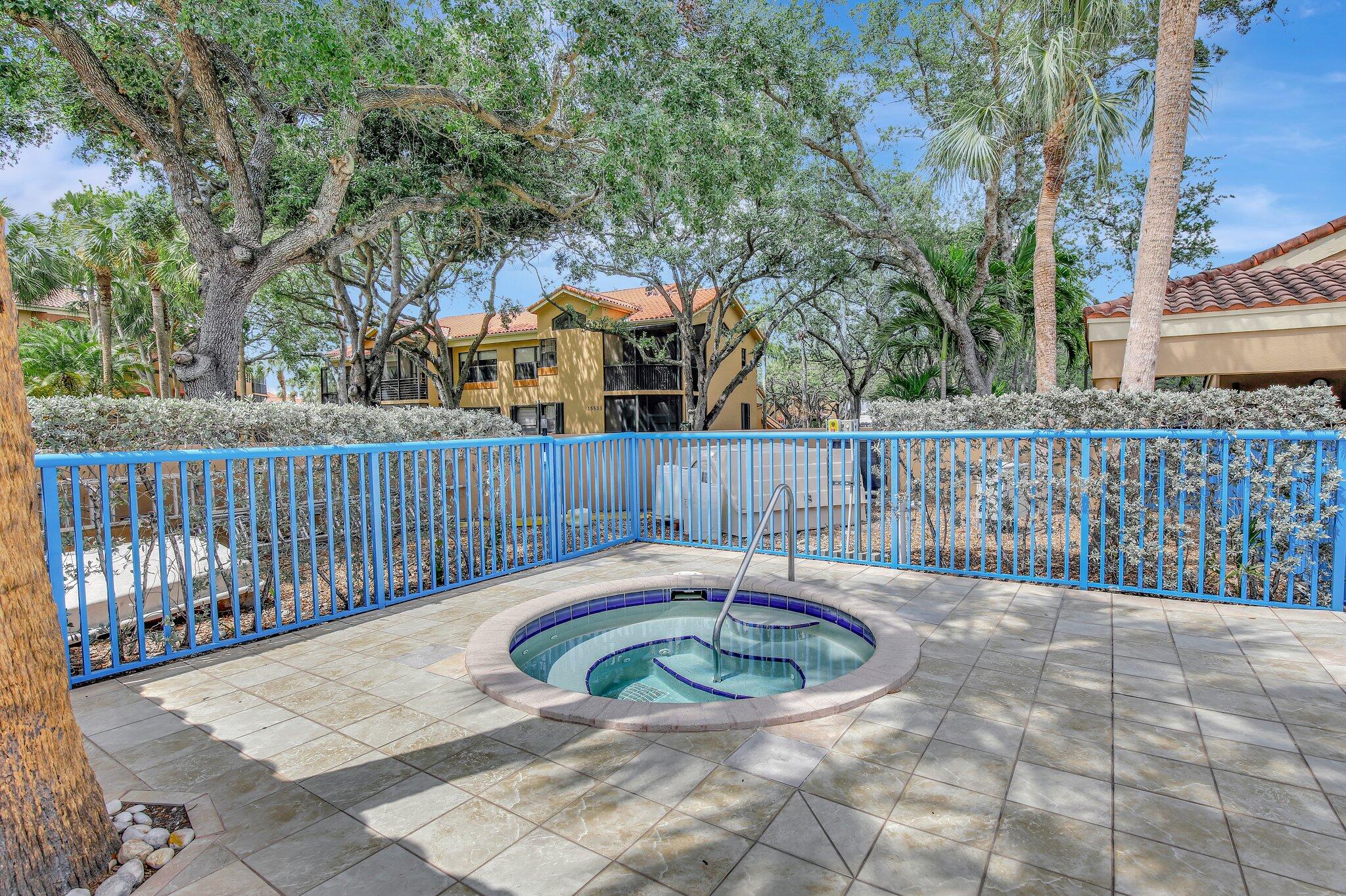 15499 N Miami Lakeway #306-5, Miami Lakes FL 33014