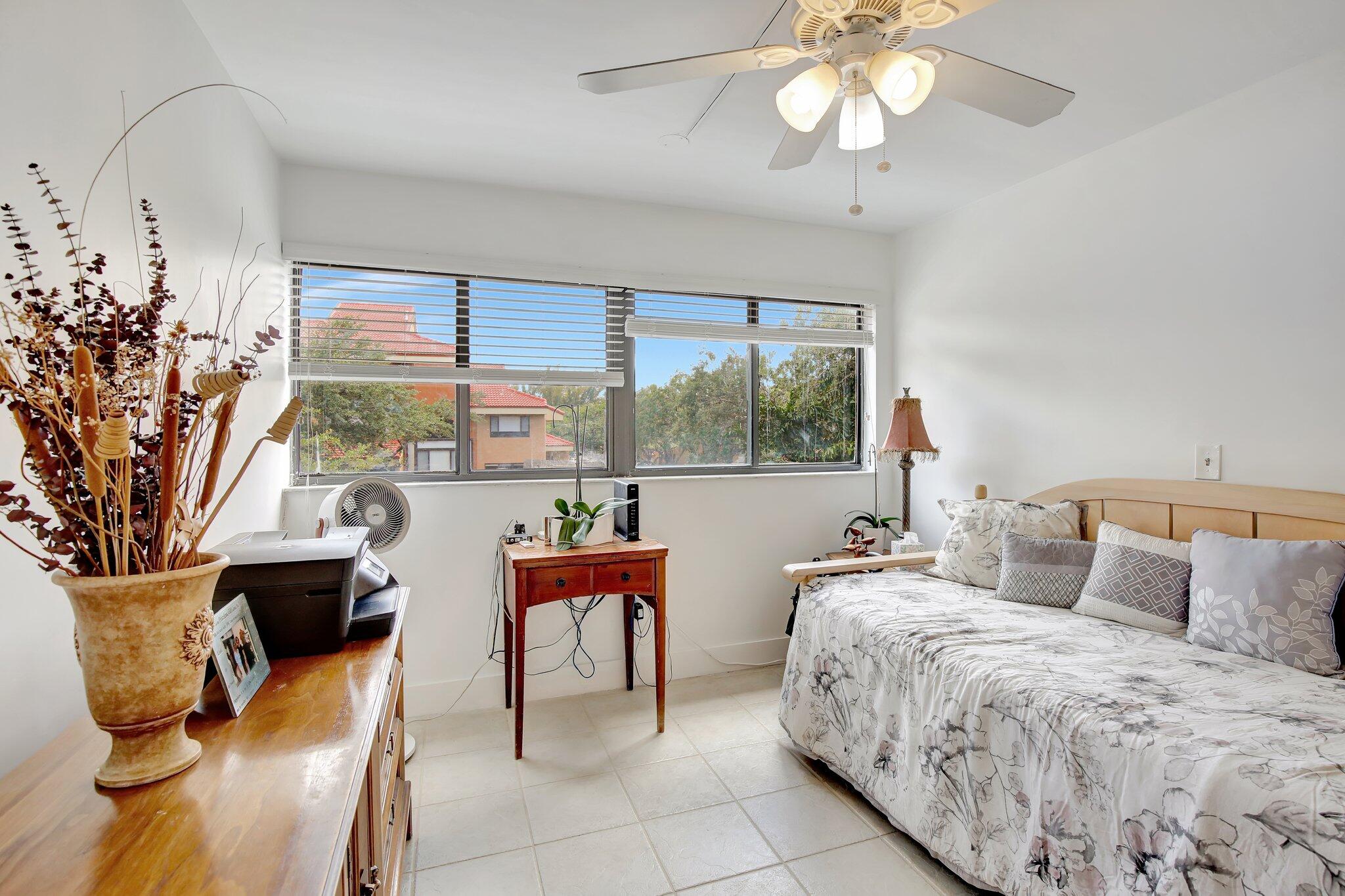 15499 N Miami Lakeway #306-5, Miami Lakes FL 33014