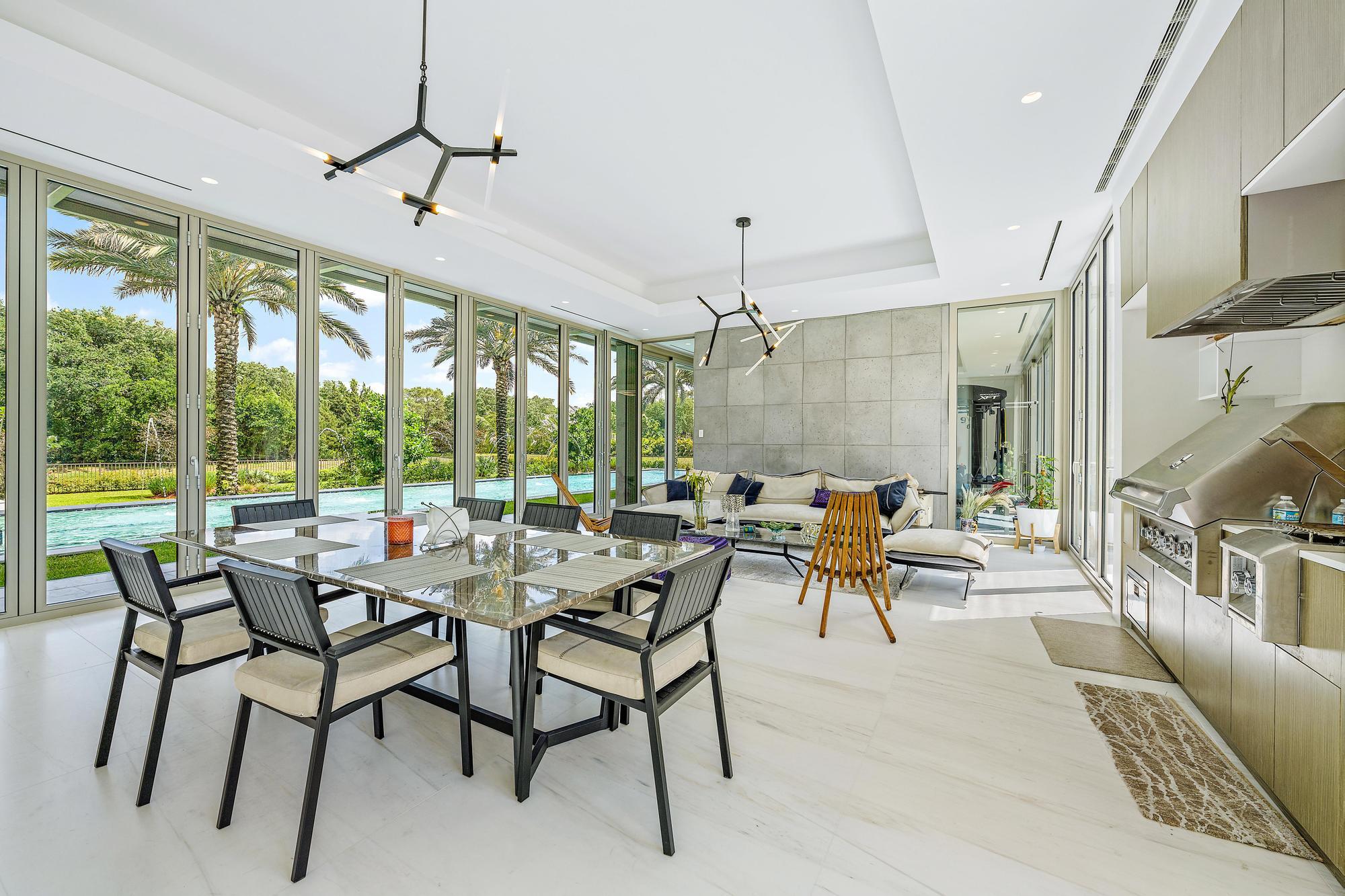 8119 Man O War, Palm Beach Gardens FL 33418