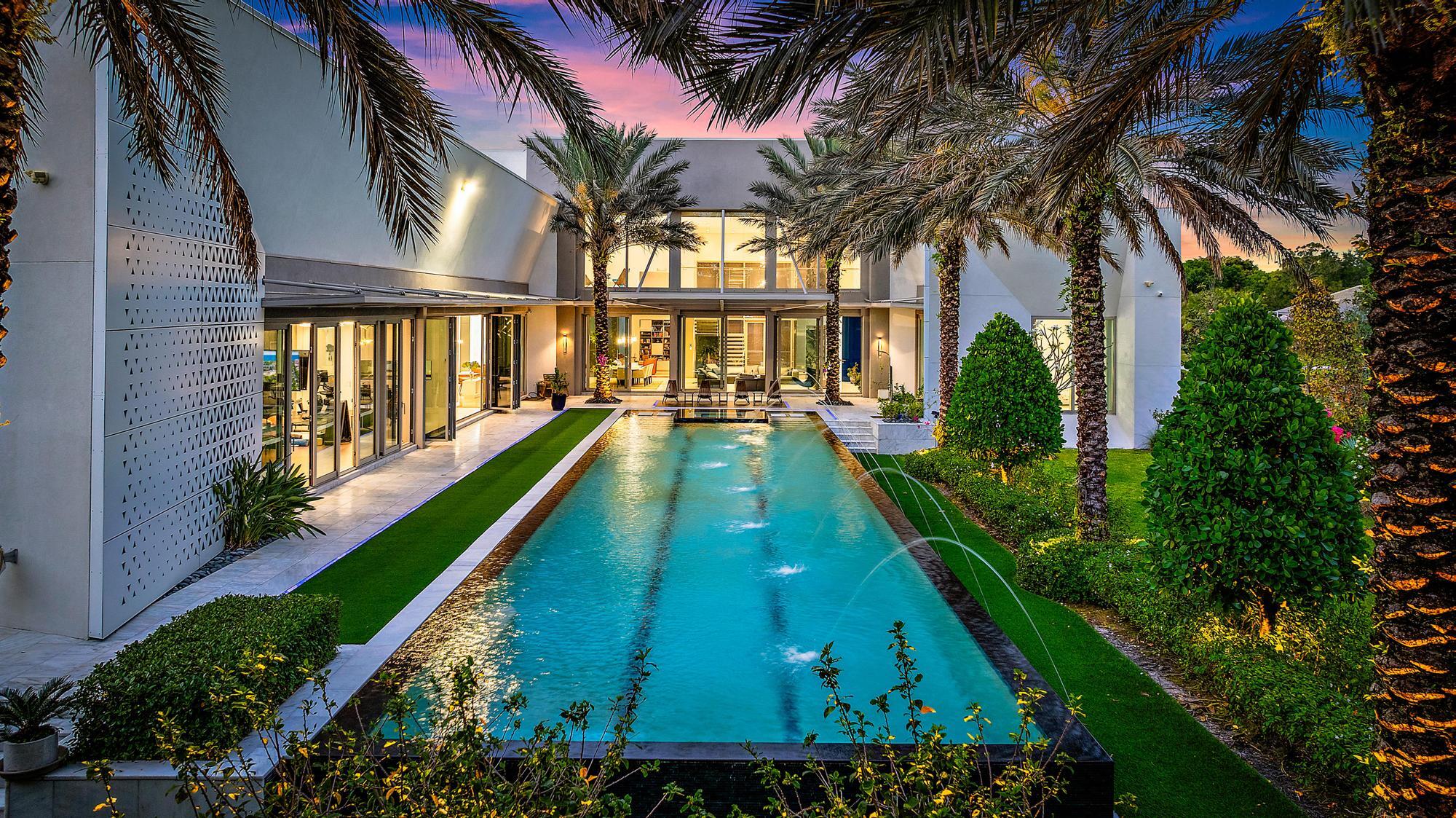 8119 Man O War, Palm Beach Gardens FL 33418