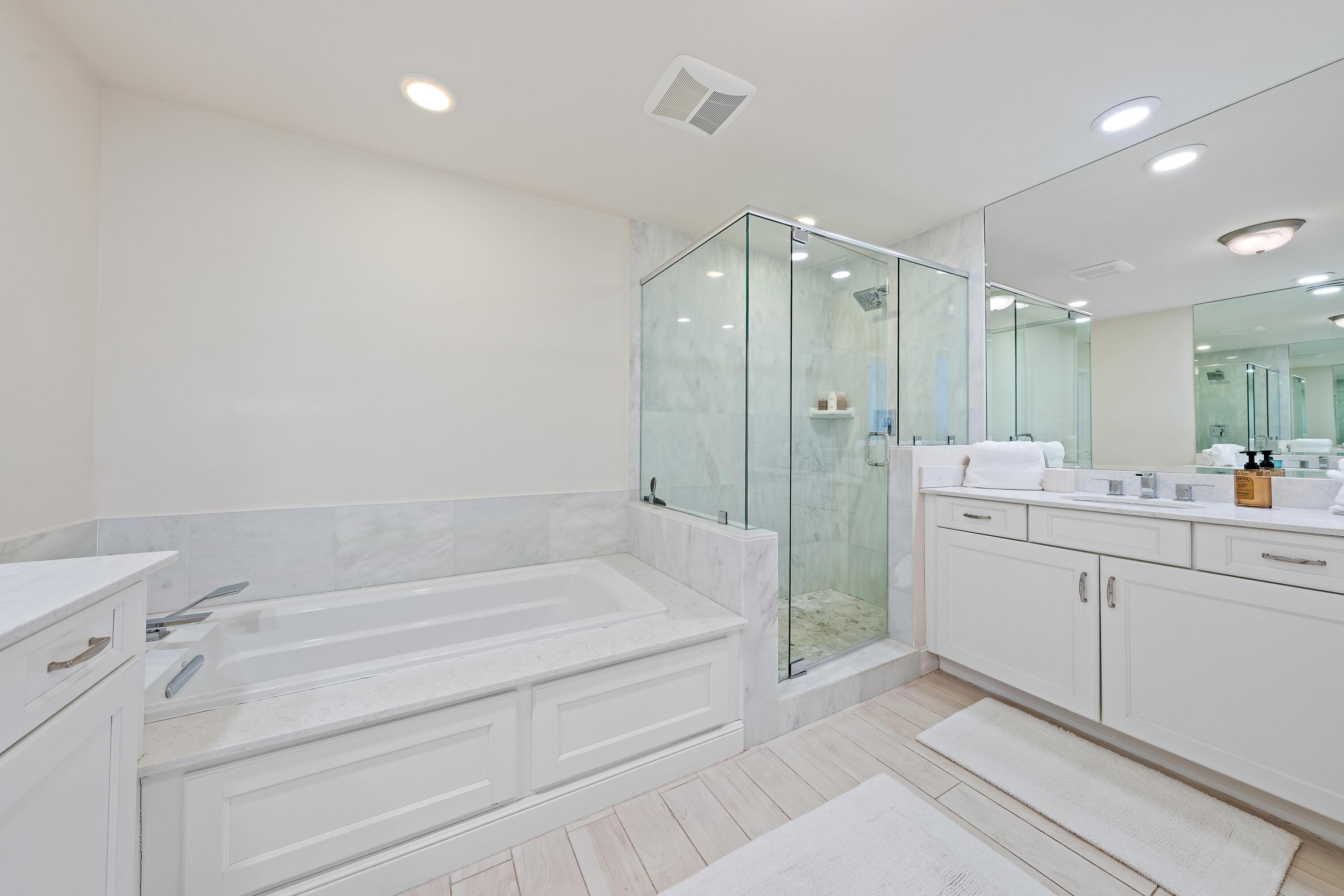 432 Bay Colony, Juno Beach FL 33408