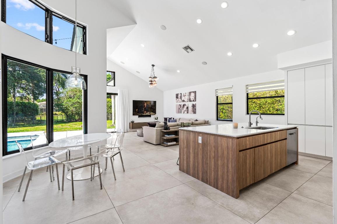 3098 NW 60th, Boca Raton FL 33496