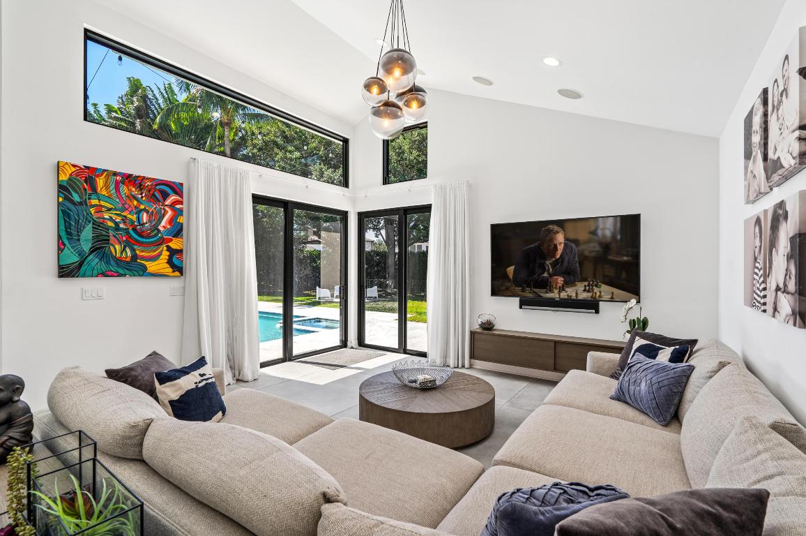 3098 NW 60th, Boca Raton FL 33496