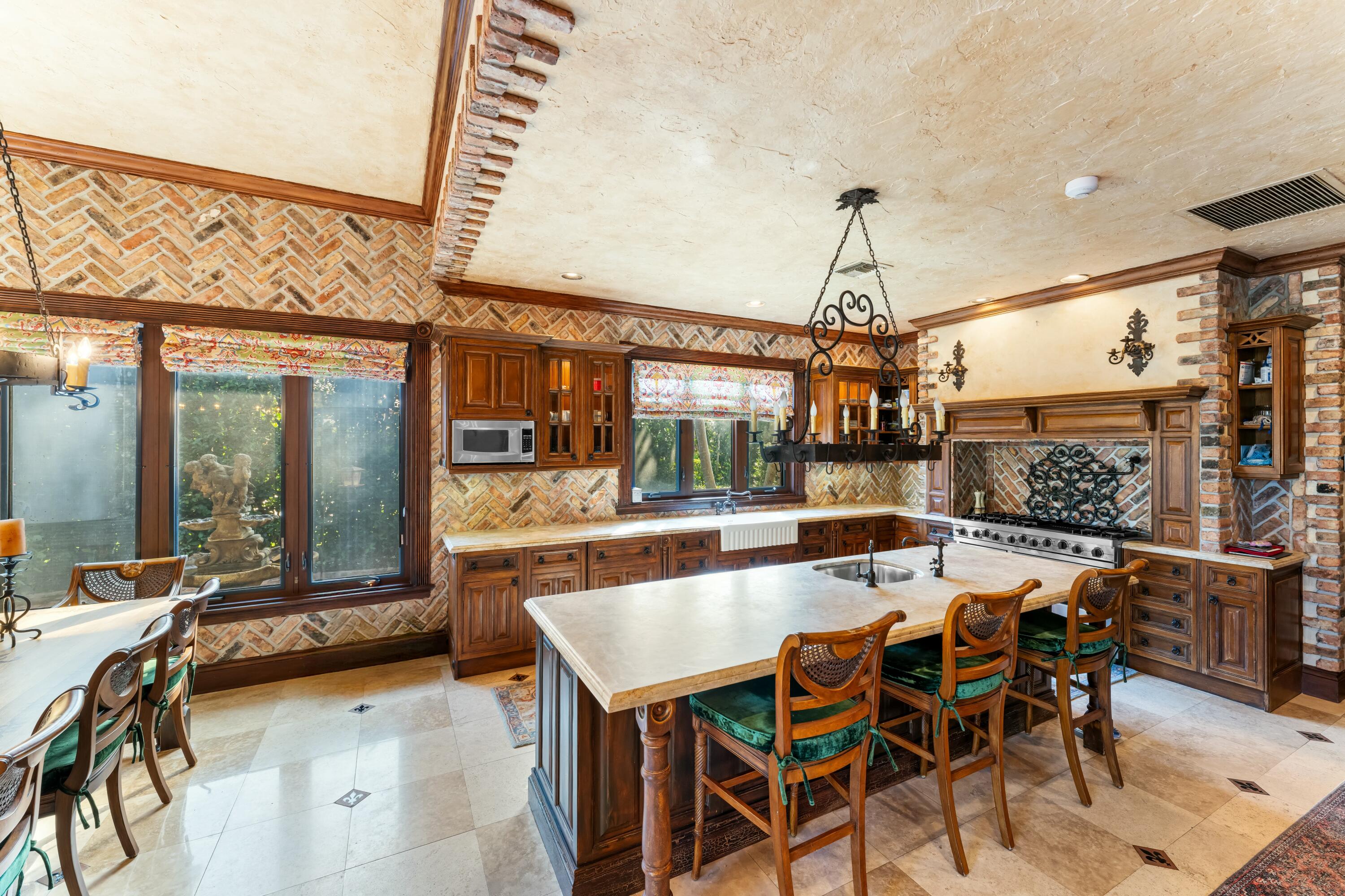 2927 Rhone, Palm Beach Gardens FL 33410