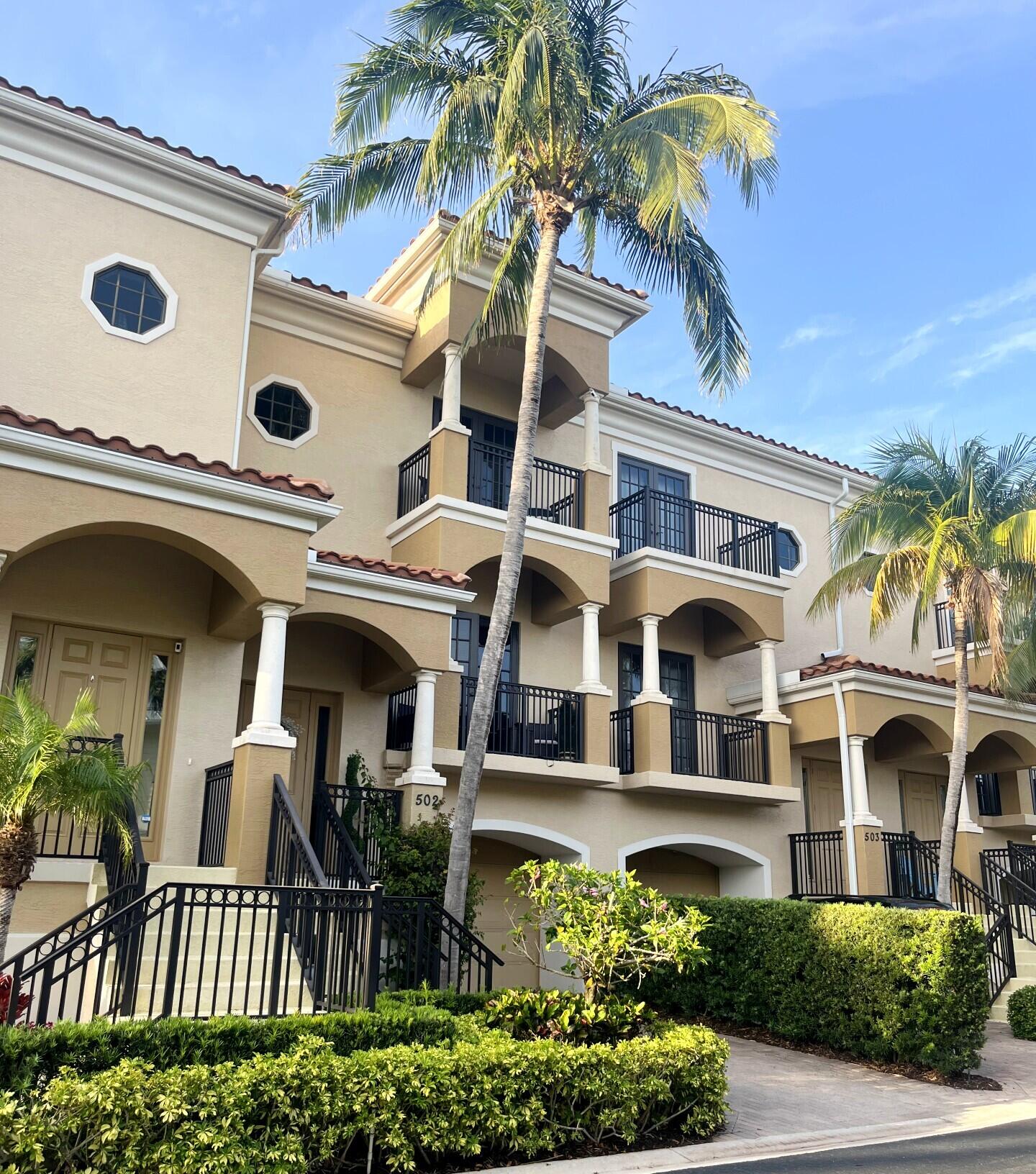 502 Del Sol, Tequesta FL 33469