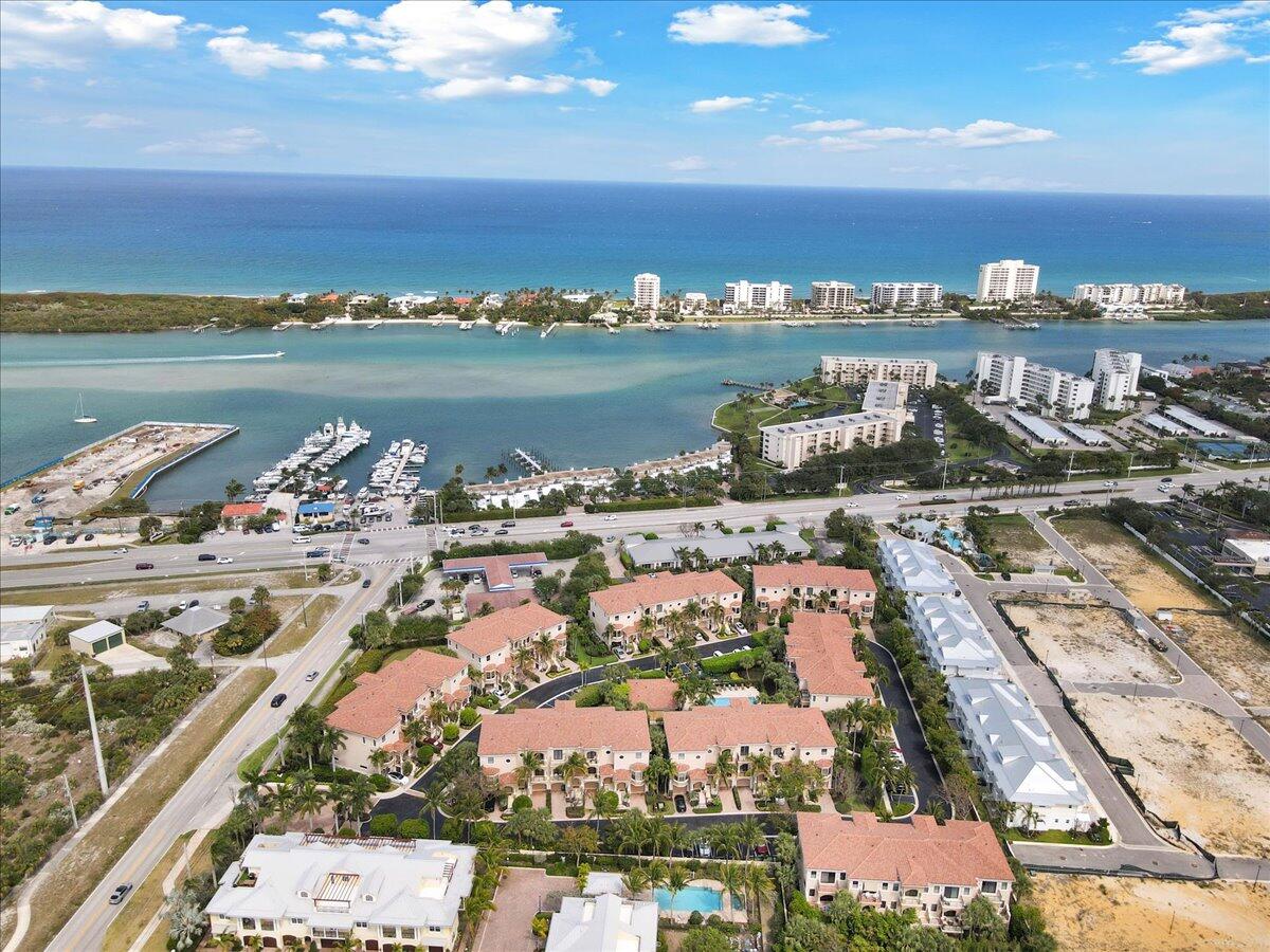 502 Del Sol, Tequesta FL 33469
