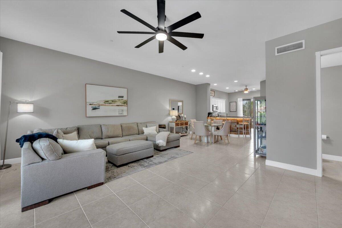 502 Del Sol, Tequesta FL 33469