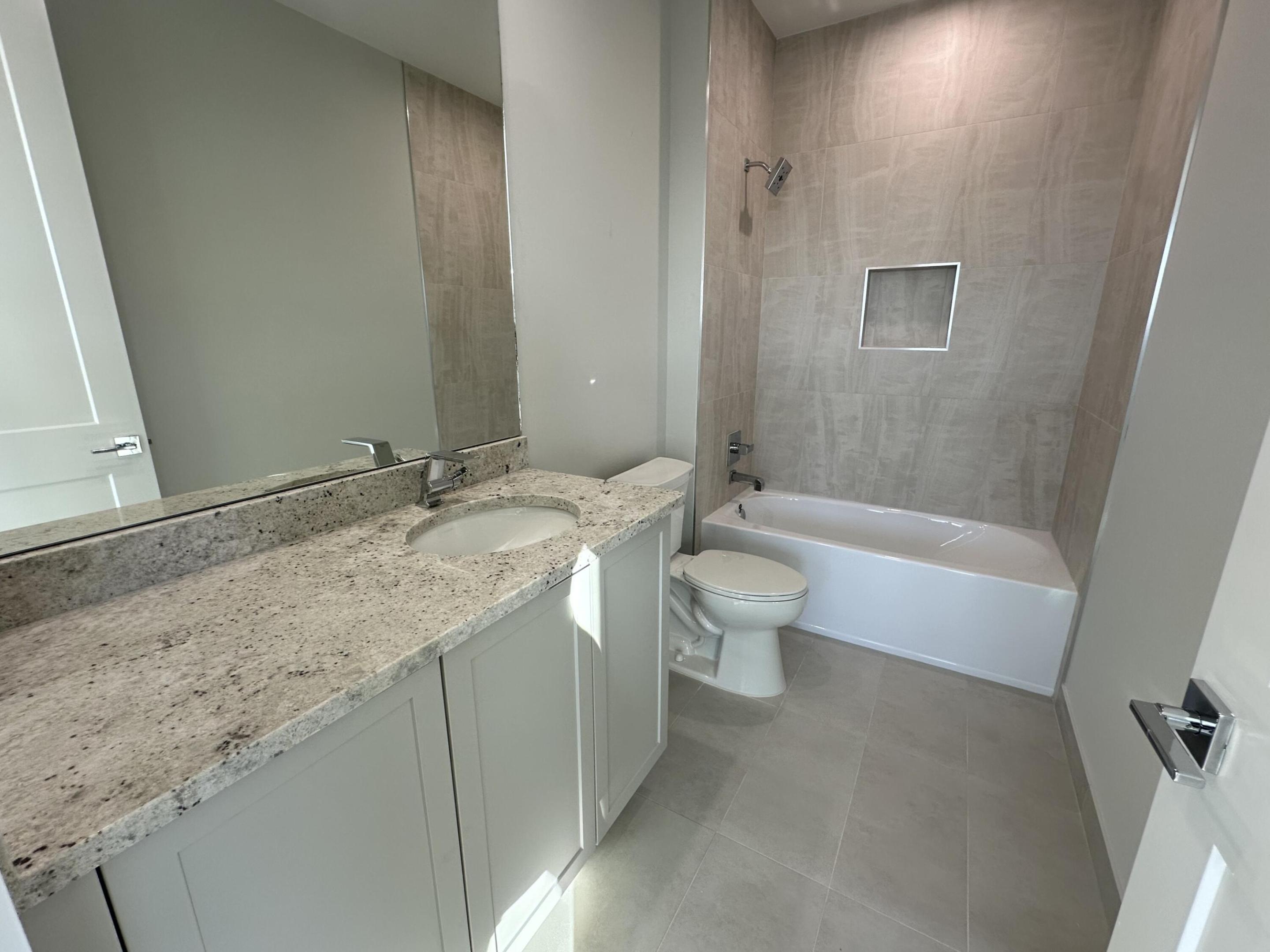 9180 Coral Isles #Lot 21, Palm Beach Gardens FL 33412