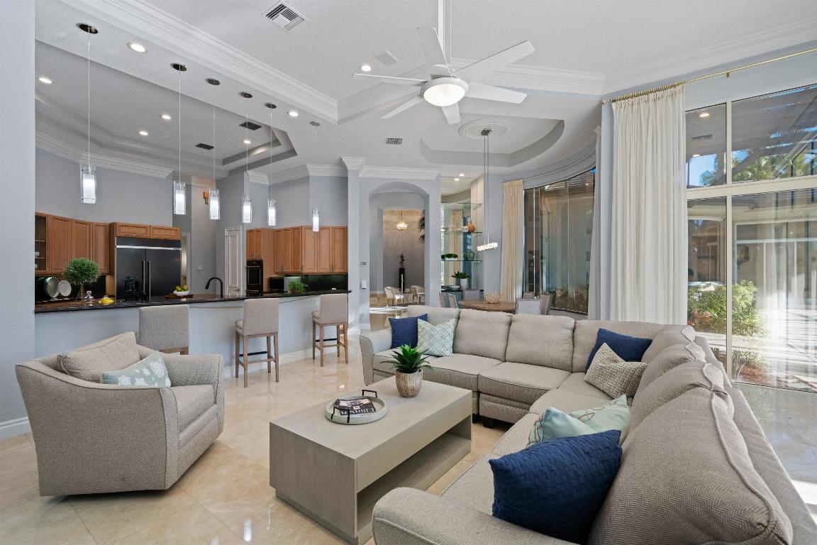 1648 Cypress Row, West Palm Beach FL 33411
