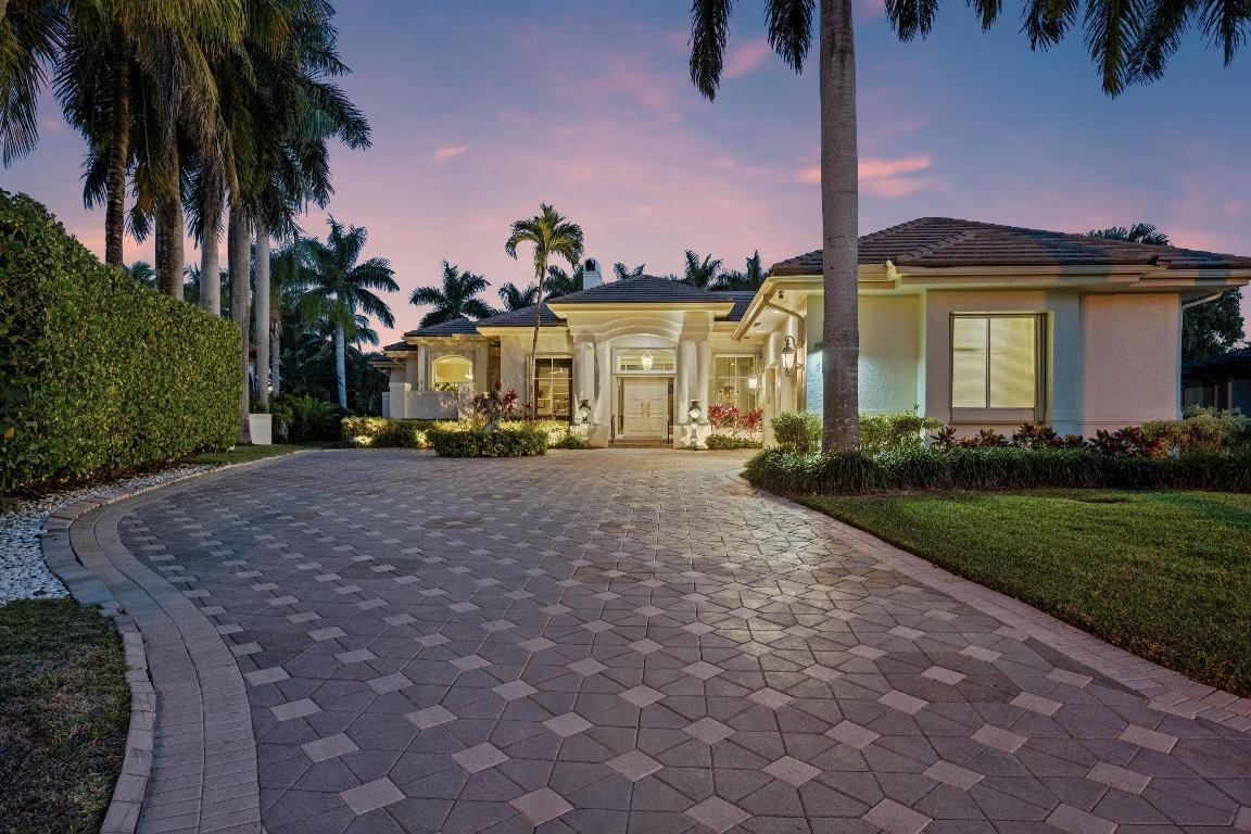 1648 Cypress Row, West Palm Beach FL 33411