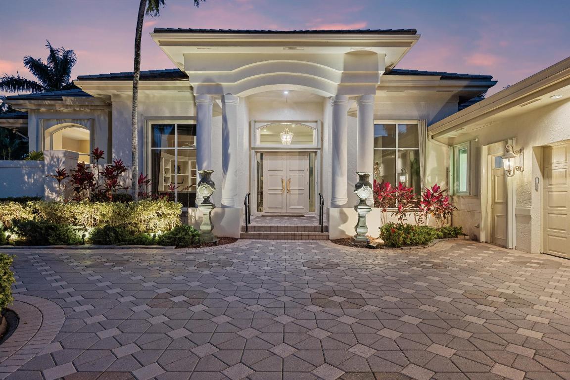 1648 Cypress Row, West Palm Beach FL 33411