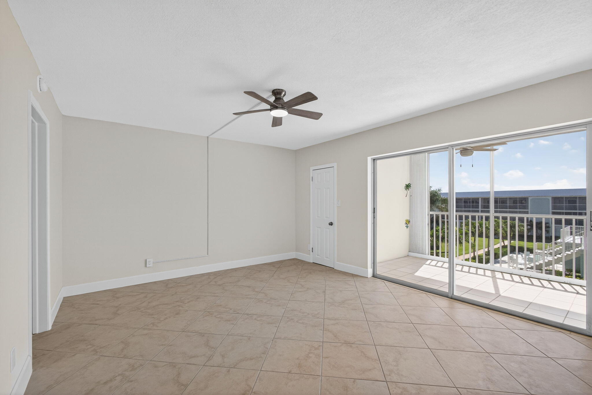 100 Waterway #A304, Tequesta FL 33469