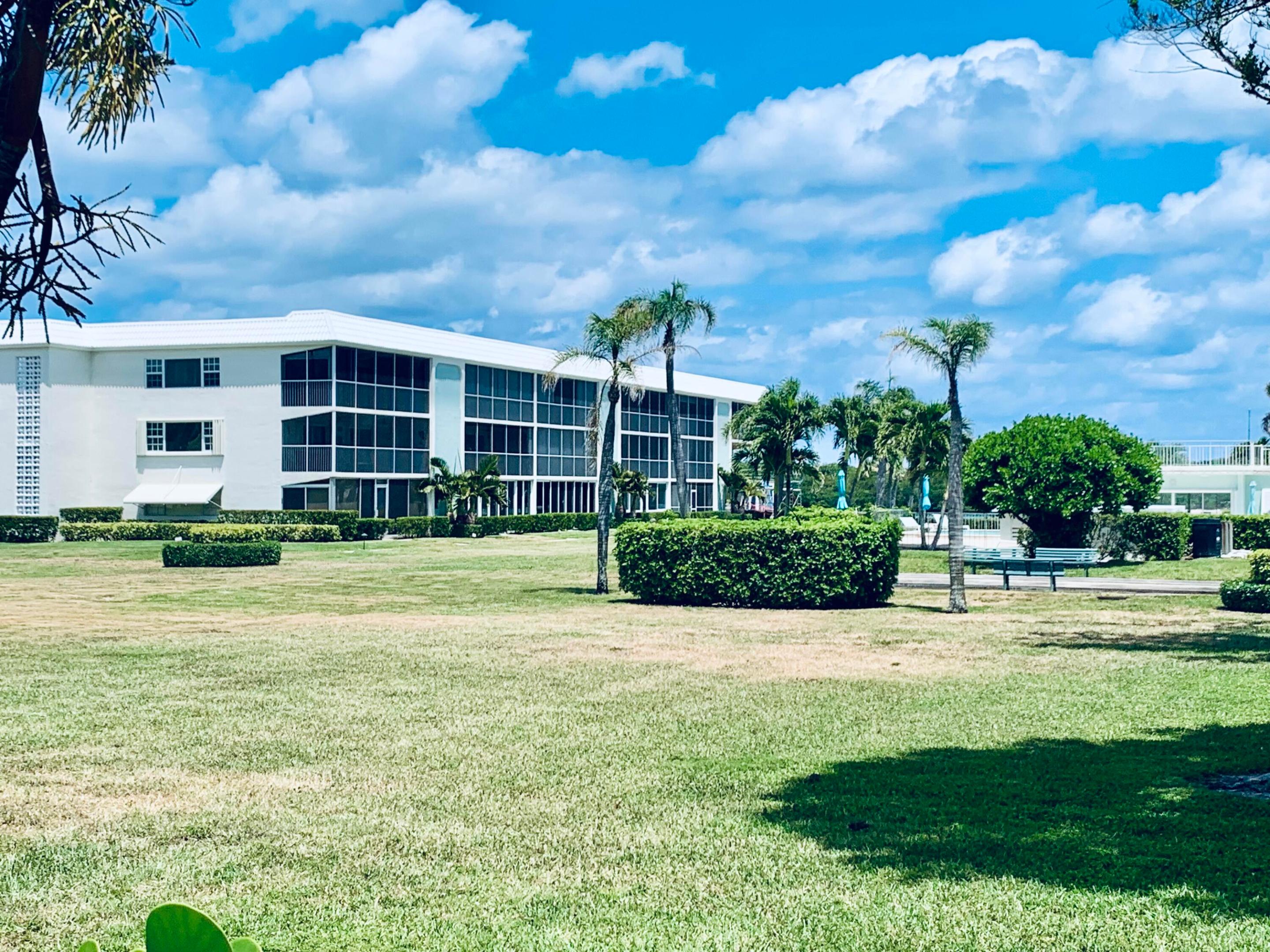 100 Waterway #A304, Tequesta FL 33469