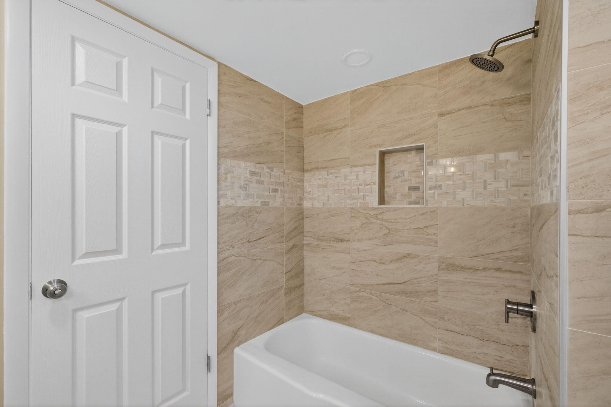 100 Waterway #A304, Tequesta FL 33469