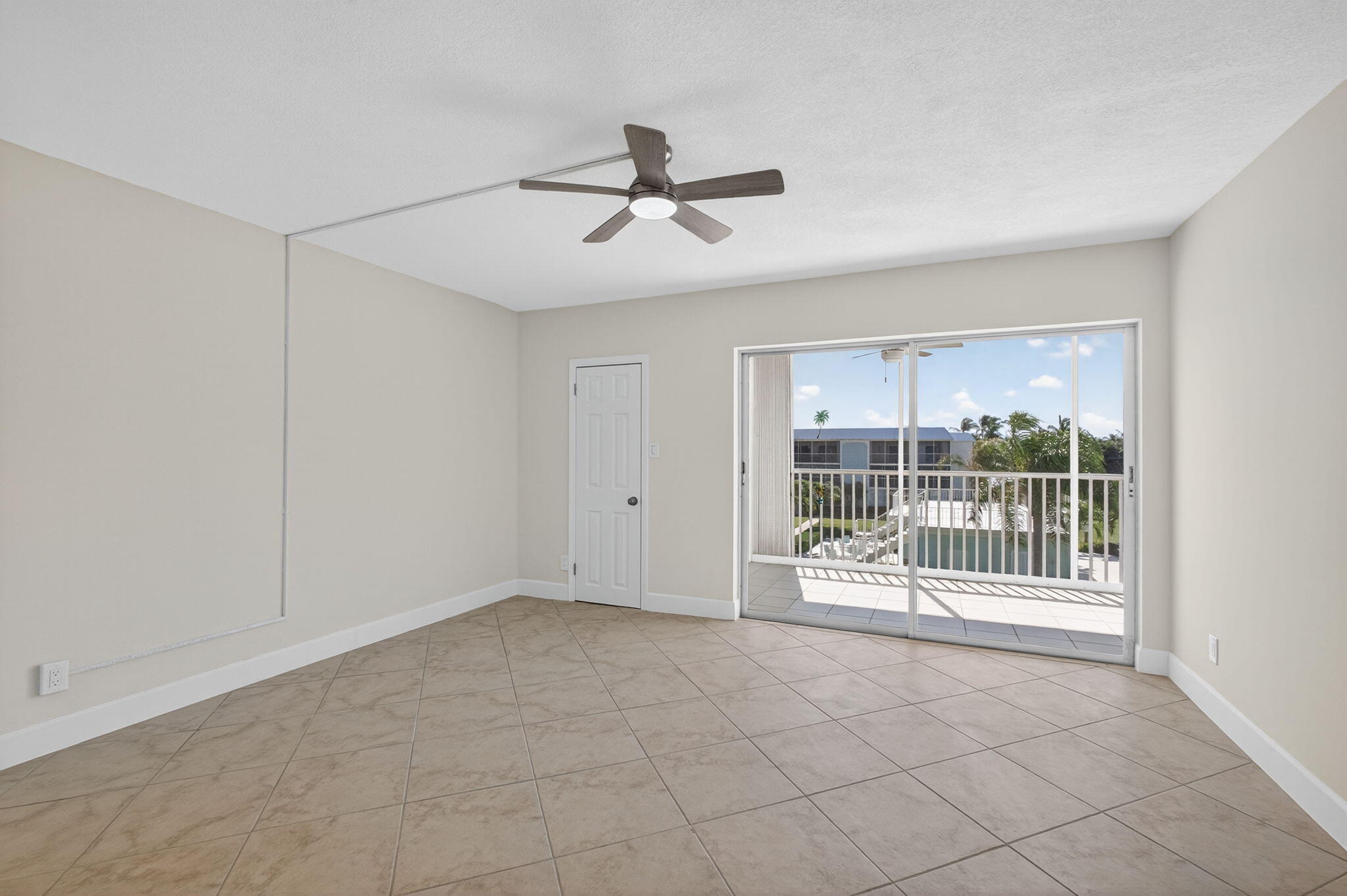 100 Waterway #A304, Tequesta FL 33469