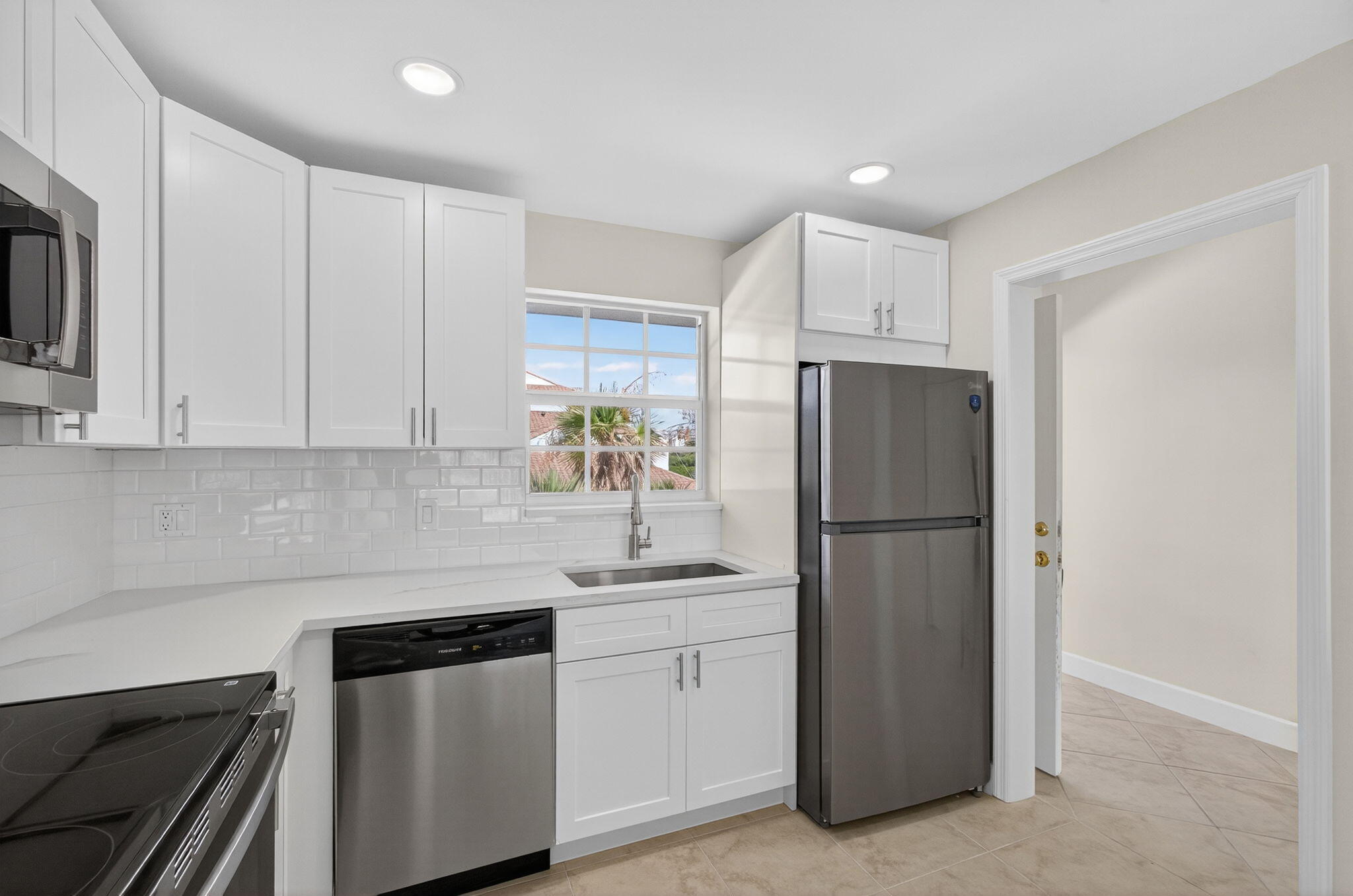 100 Waterway #A304, Tequesta FL 33469