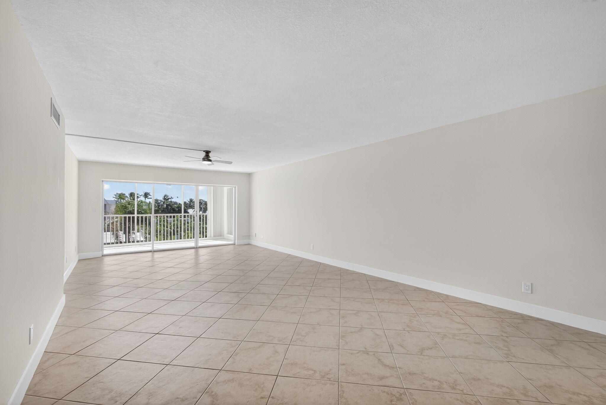 100 Waterway #A304, Tequesta FL 33469