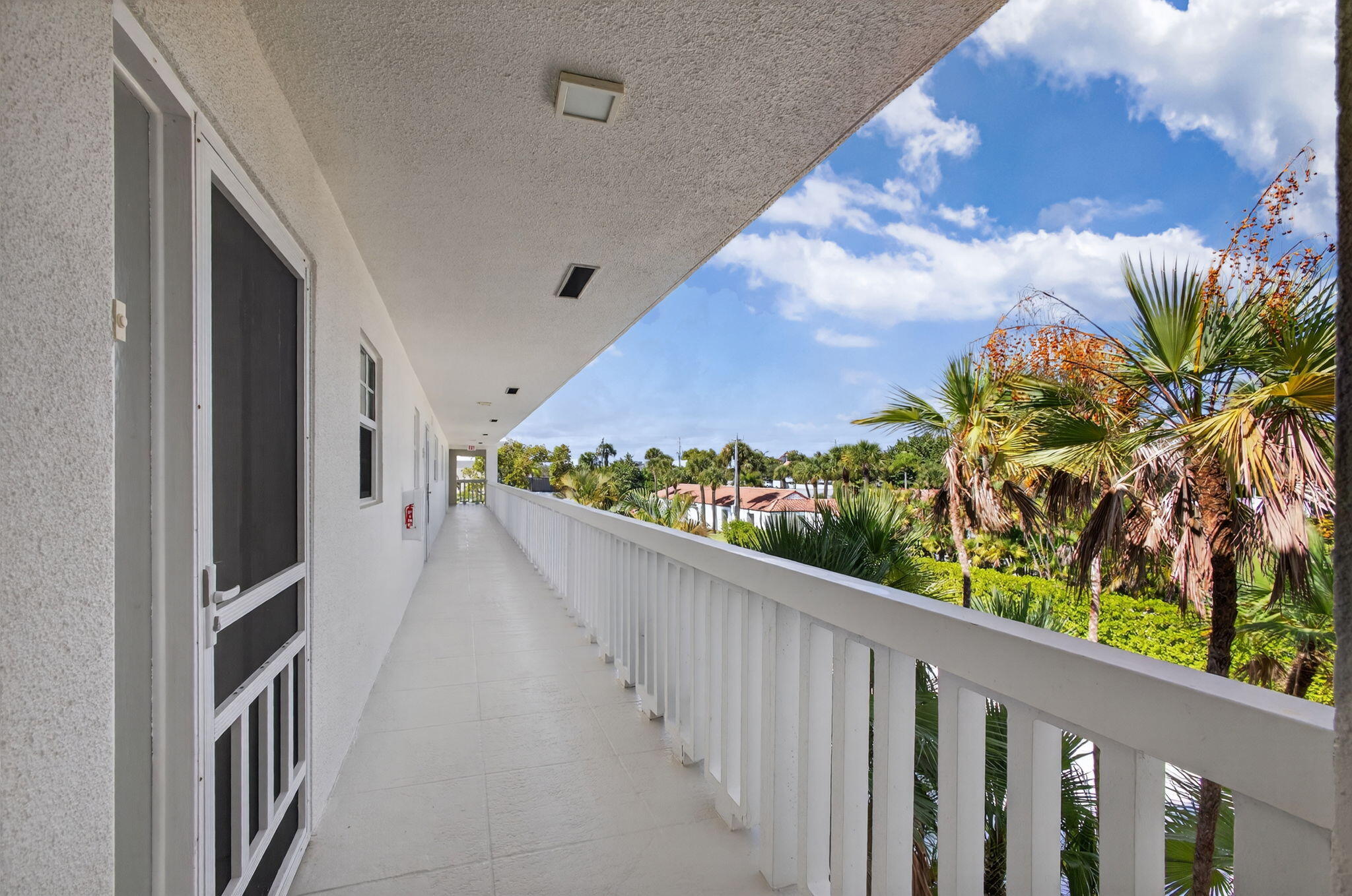 100 Waterway #A304, Tequesta FL 33469