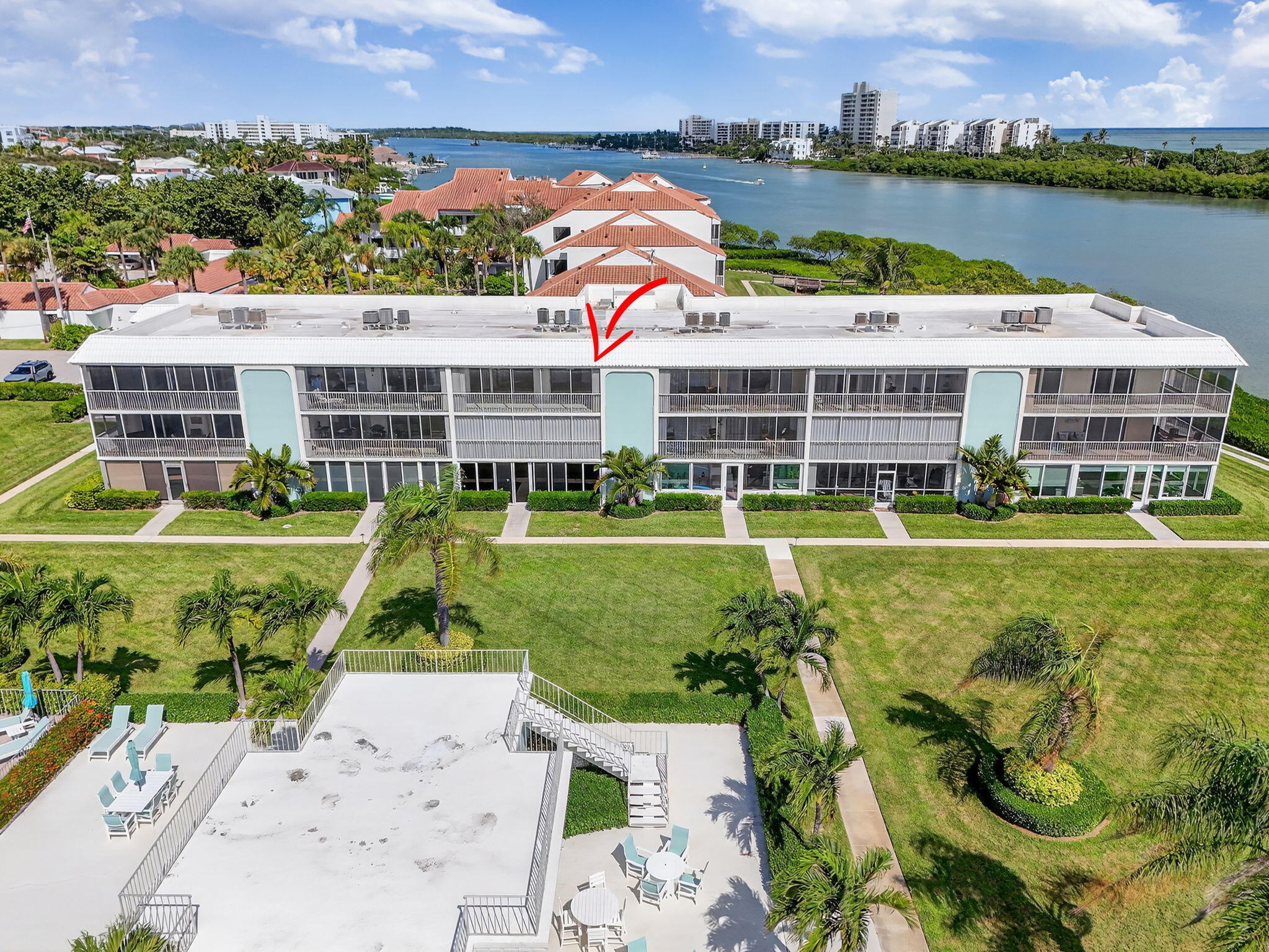 100 Waterway #A304, Tequesta FL 33469