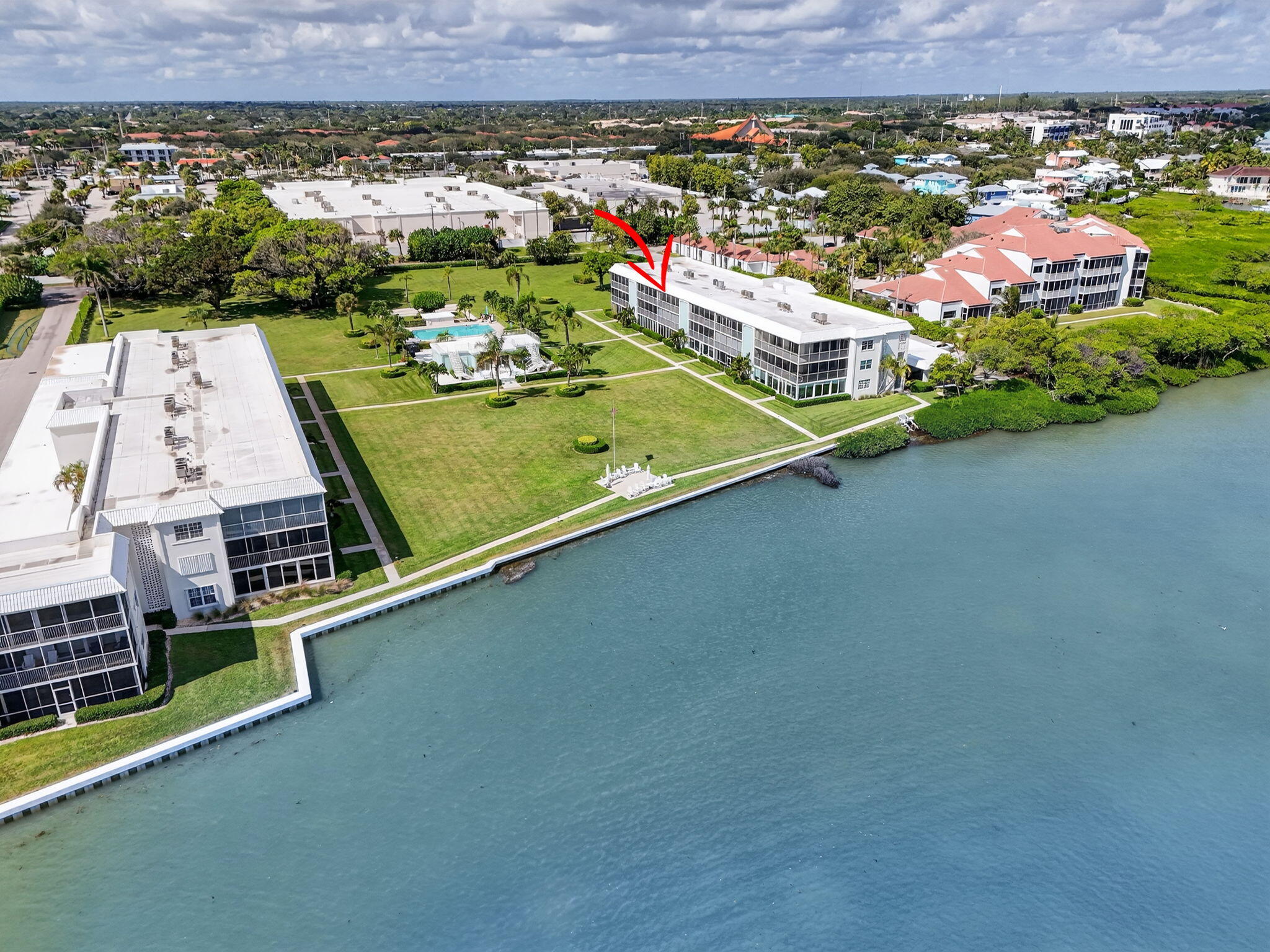 100 Waterway #A304, Tequesta FL 33469