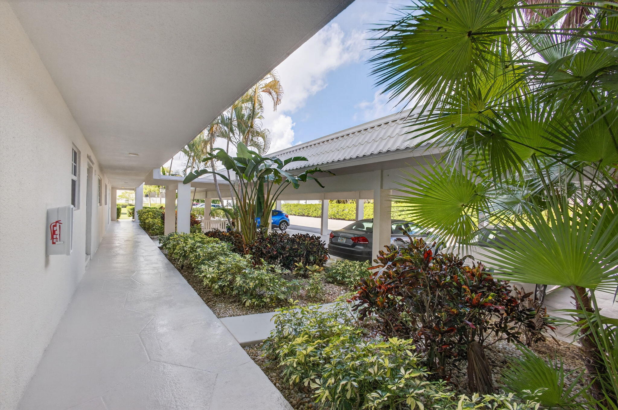 100 Waterway #A304, Tequesta FL 33469
