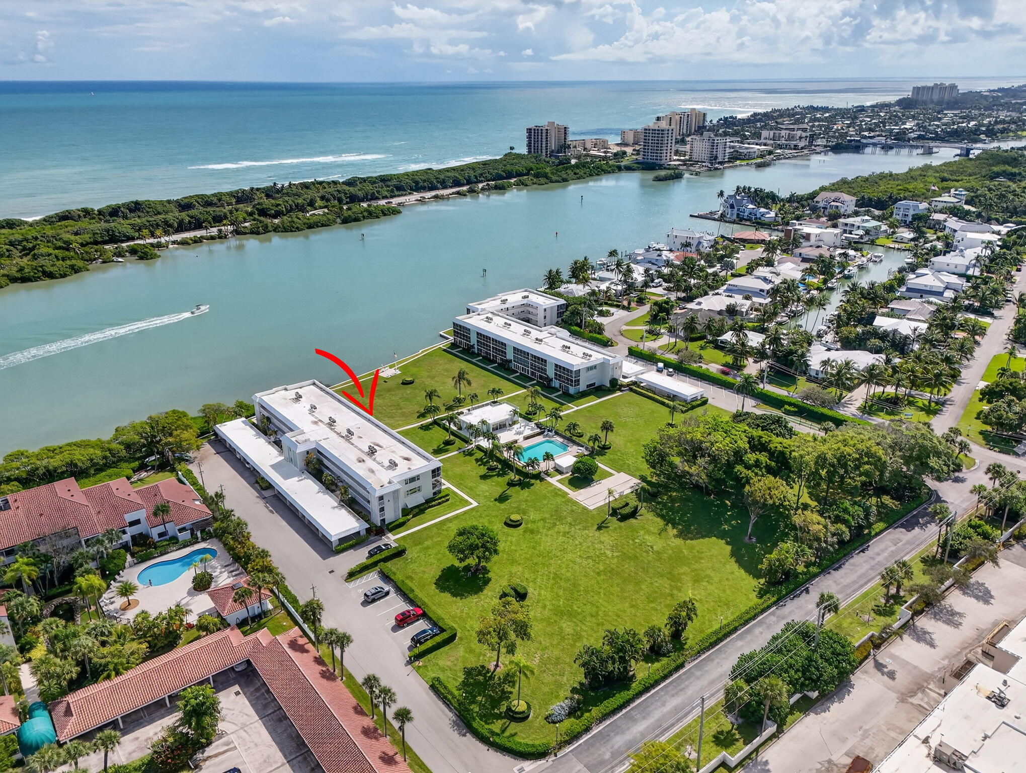 100 Waterway #A304, Tequesta FL 33469
