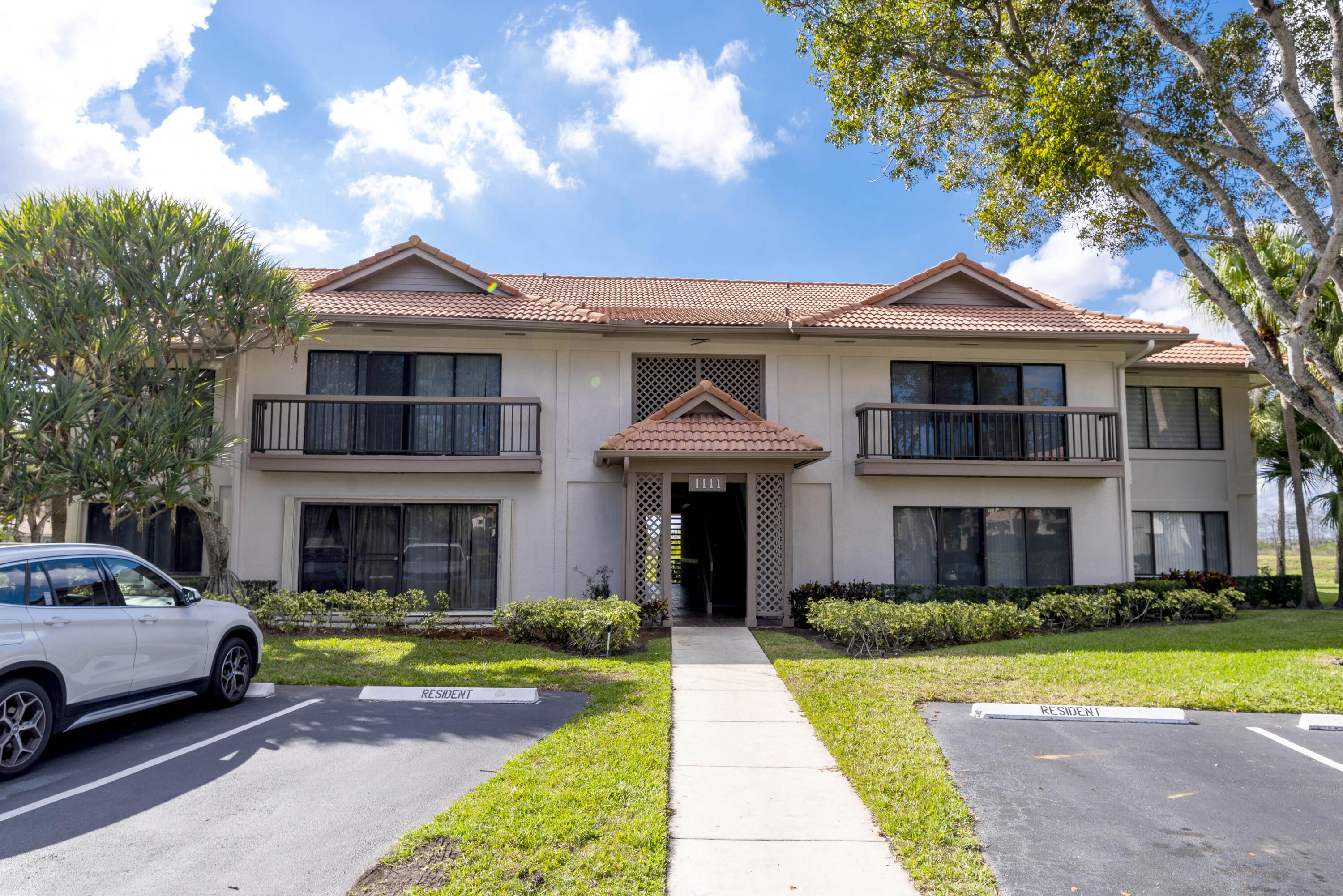 1111 Duncan #203, Palm Beach Gardens FL 33418