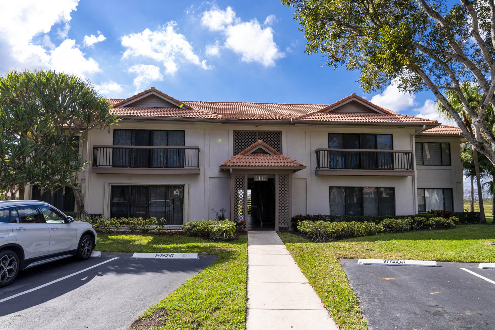 1111 Duncan #203, Palm Beach Gardens FL 33418