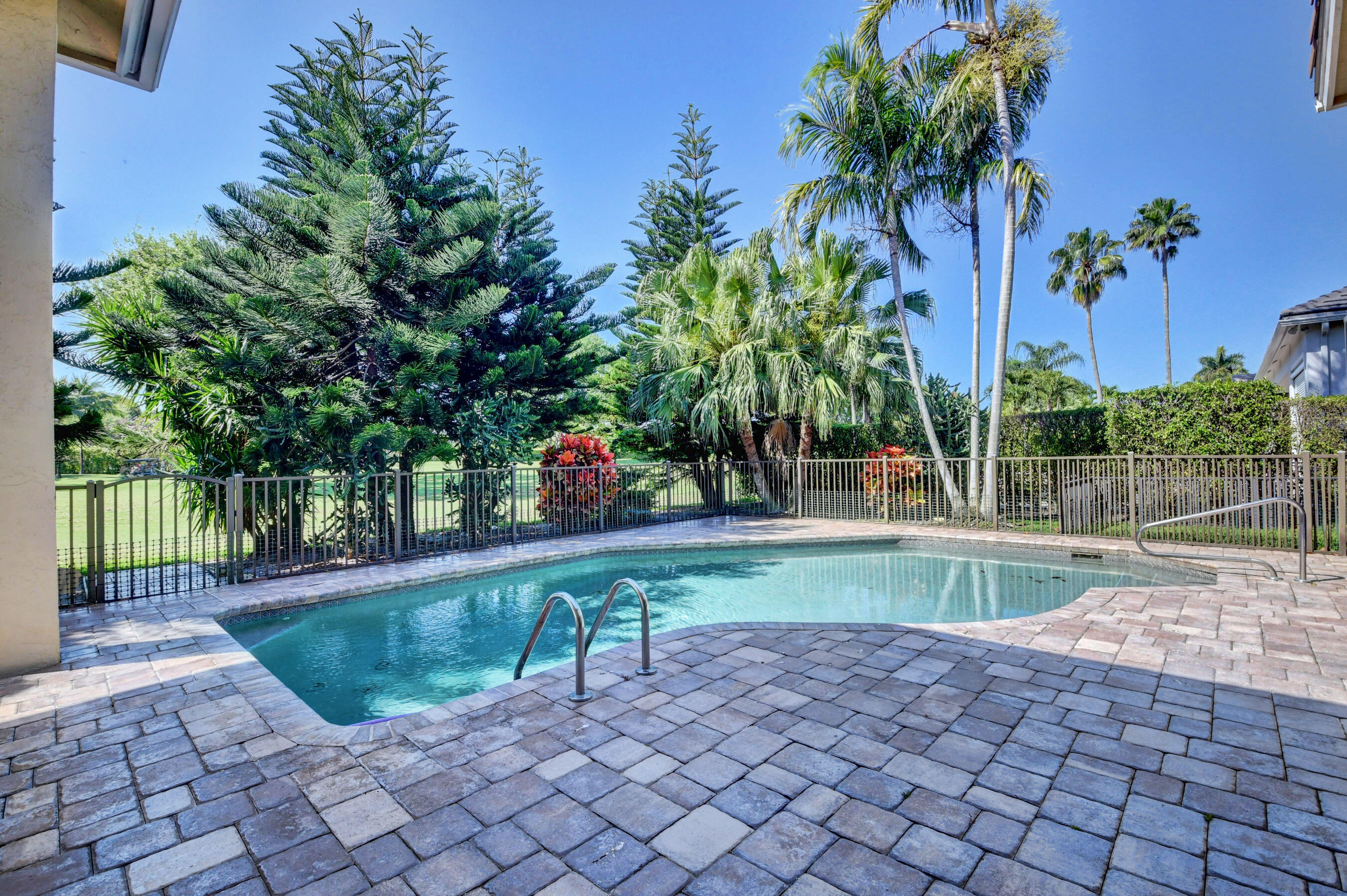 4800 Bocaire, Boca Raton FL 33487
