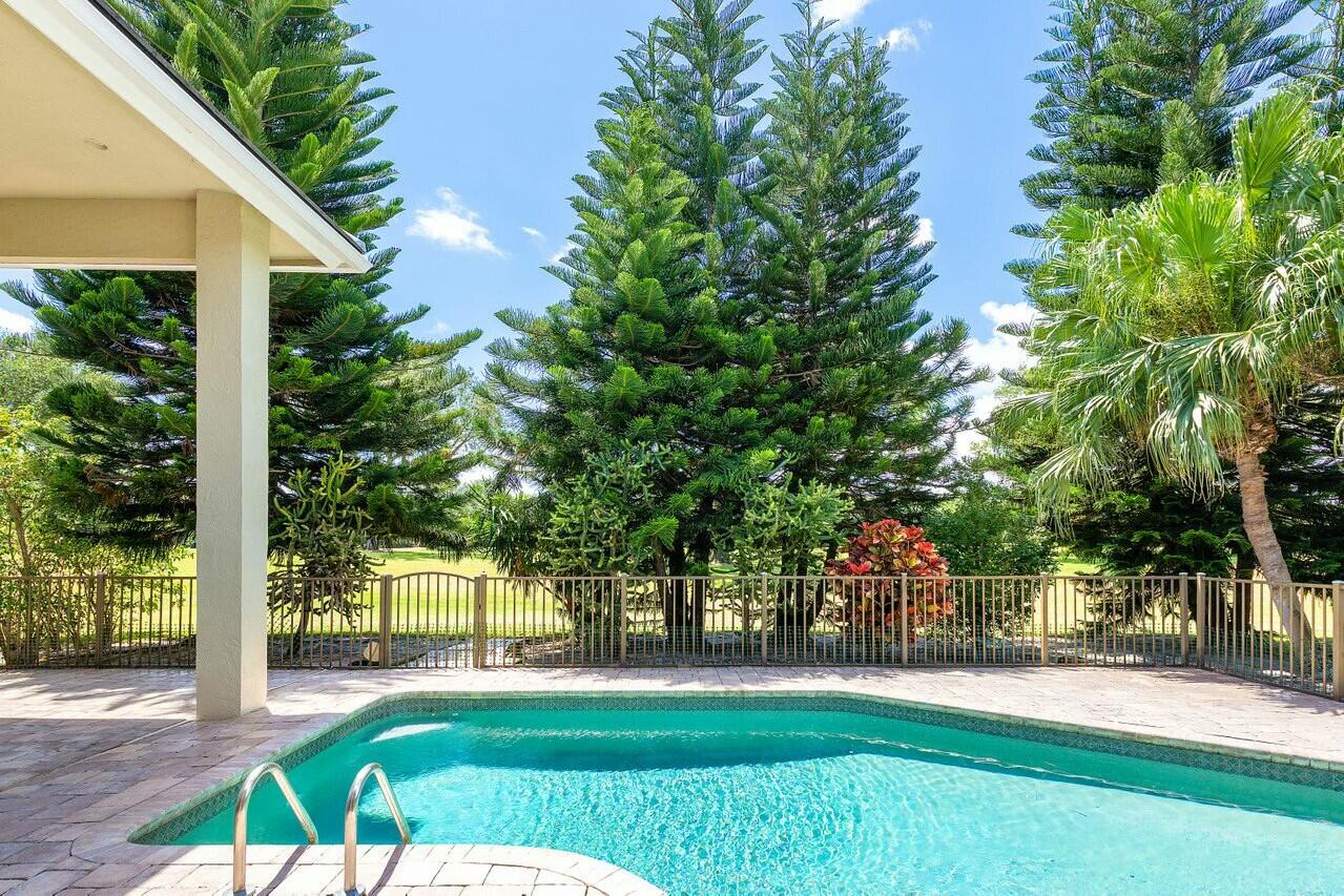 4800 Bocaire, Boca Raton FL 33487