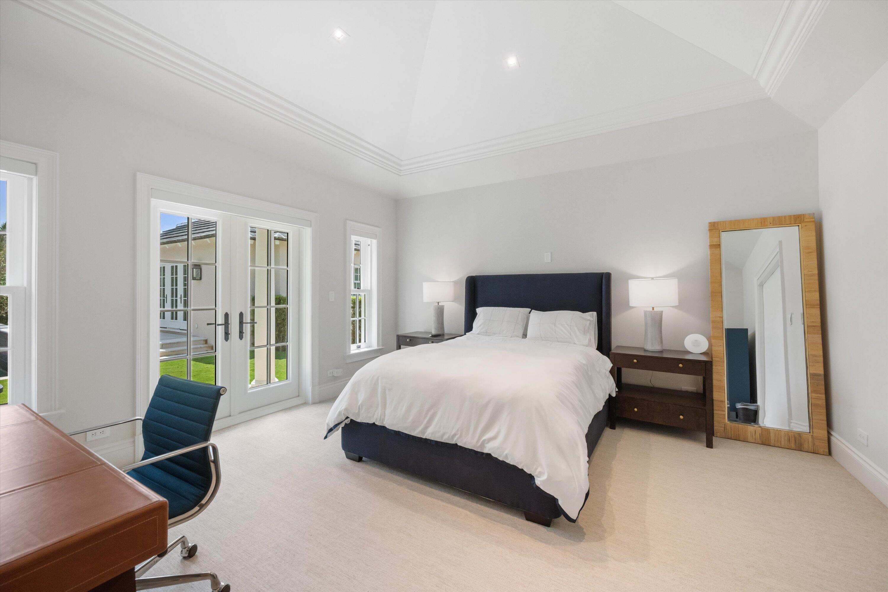 750 S County, Palm Beach FL 33480
