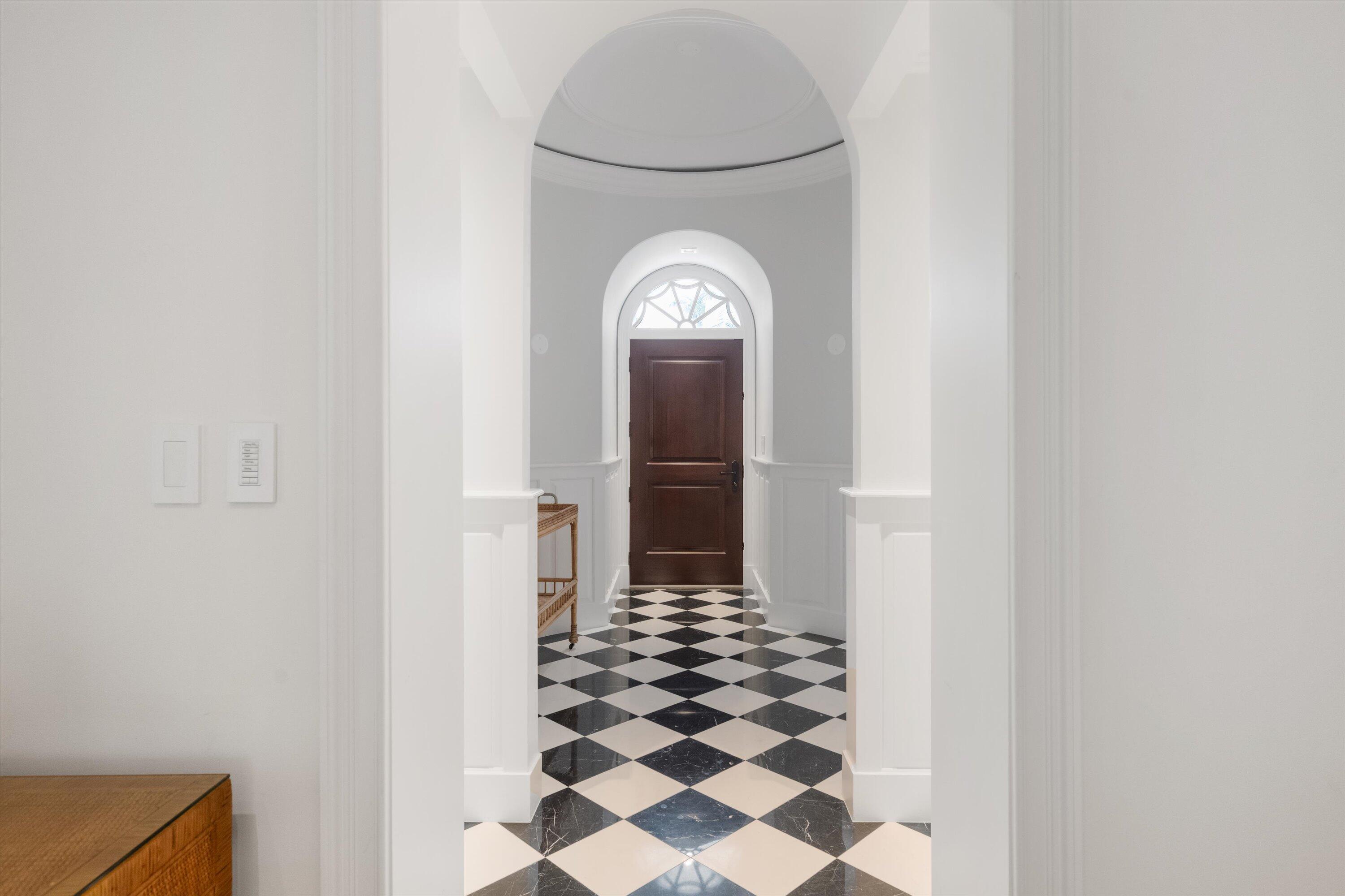 750 S County, Palm Beach FL 33480