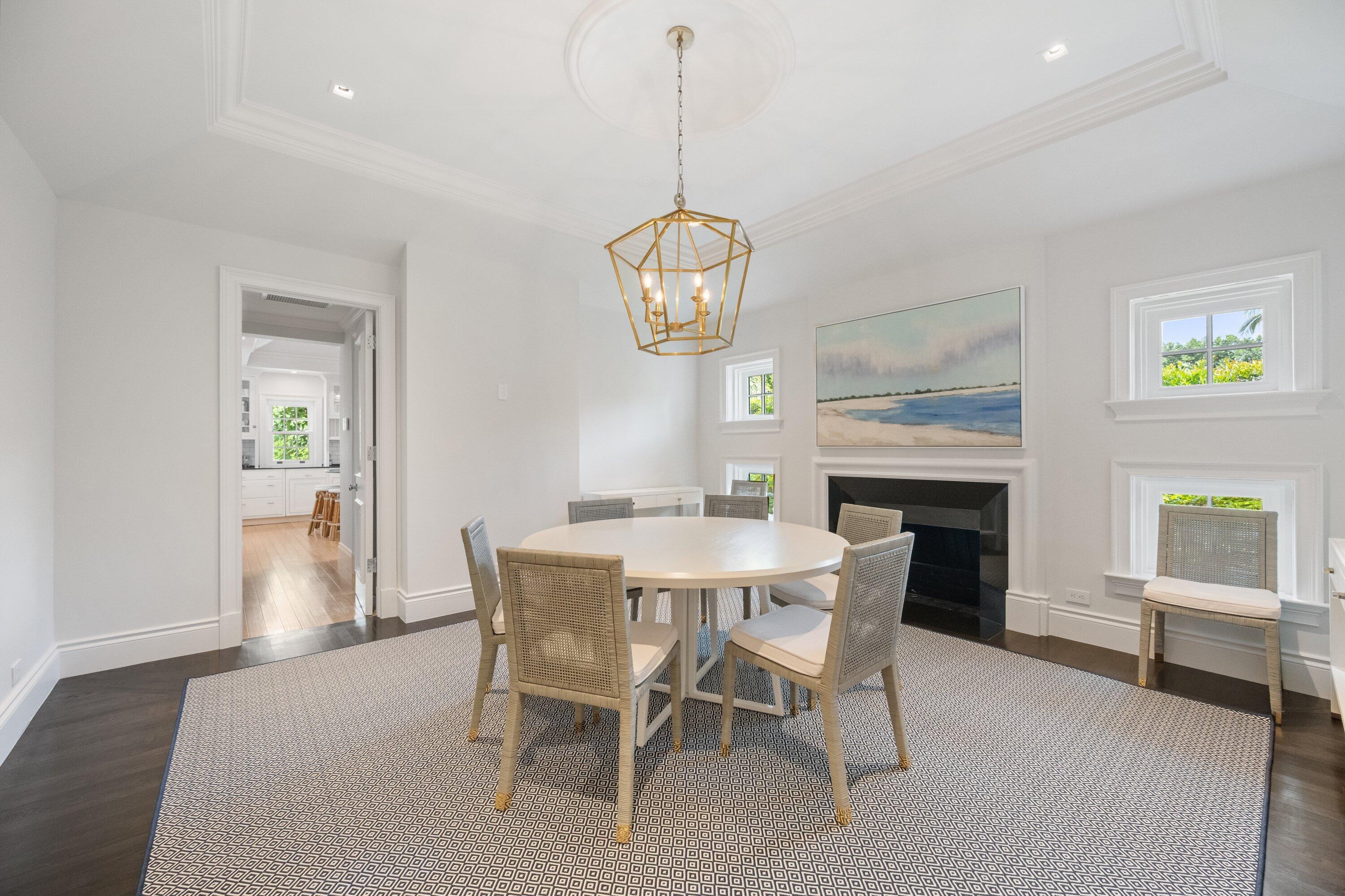 750 S County, Palm Beach FL 33480