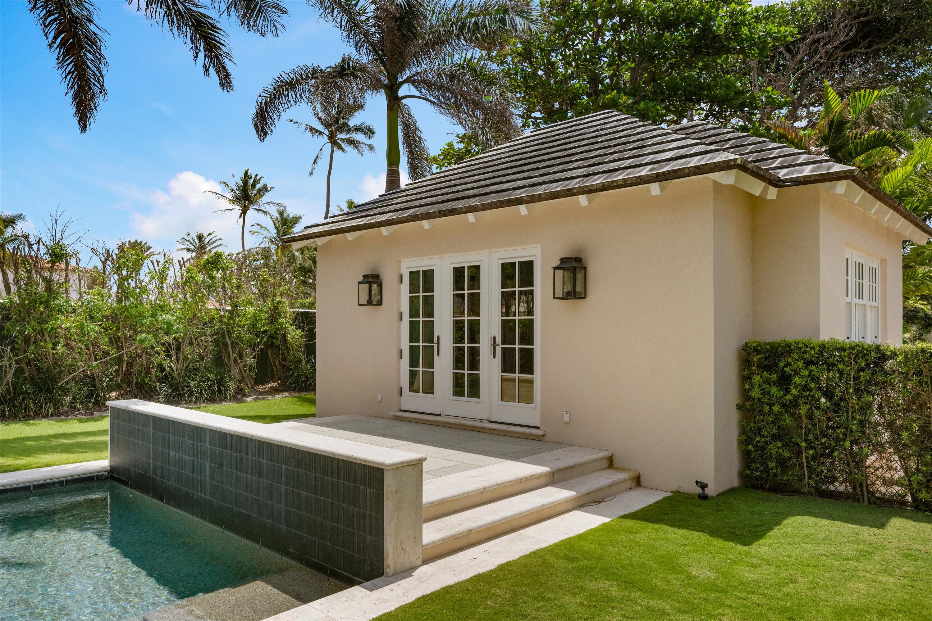 750 S County, Palm Beach FL 33480